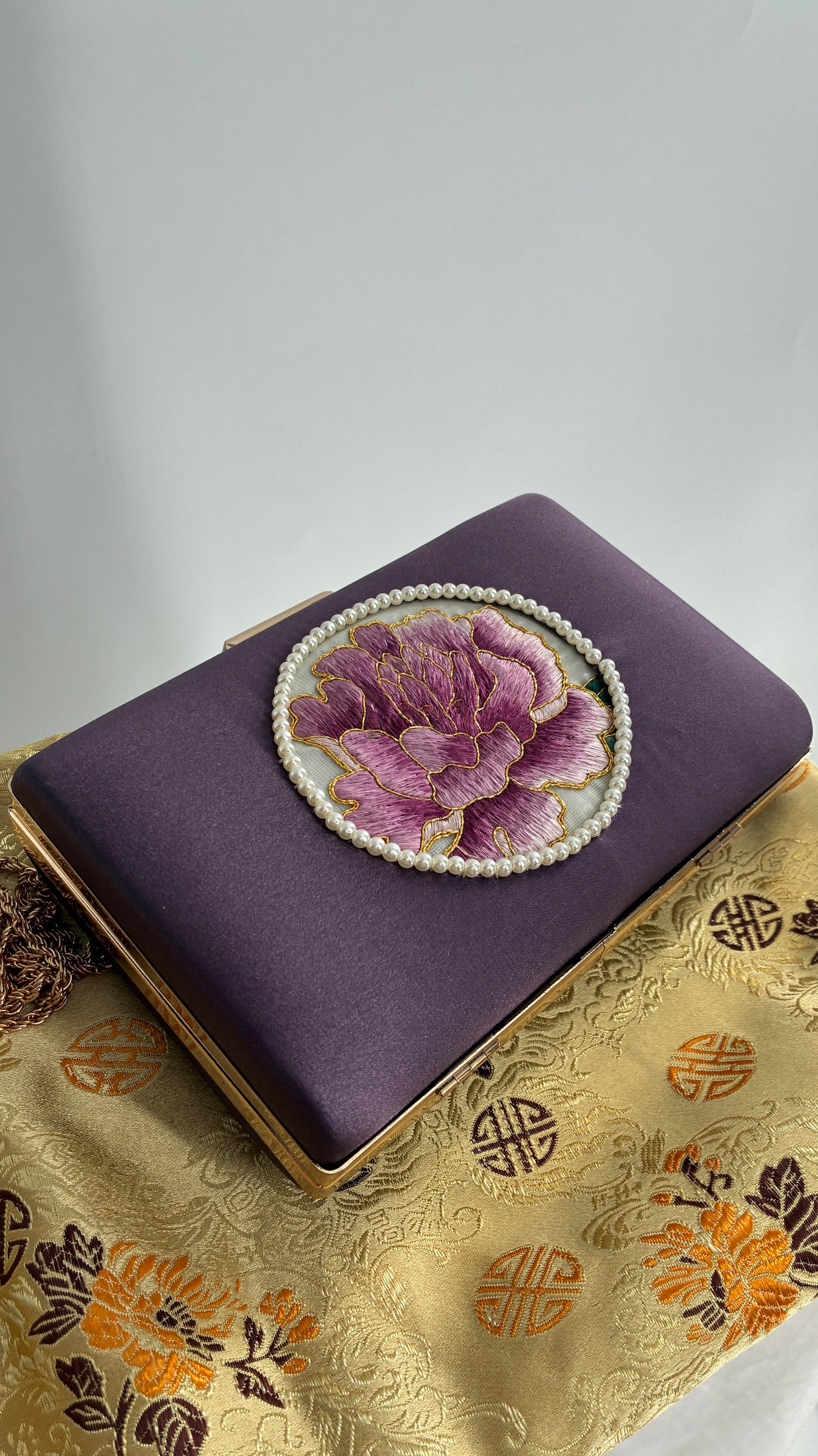 Vintage Hand Embroidered Flower Purse with Pearl Detailing