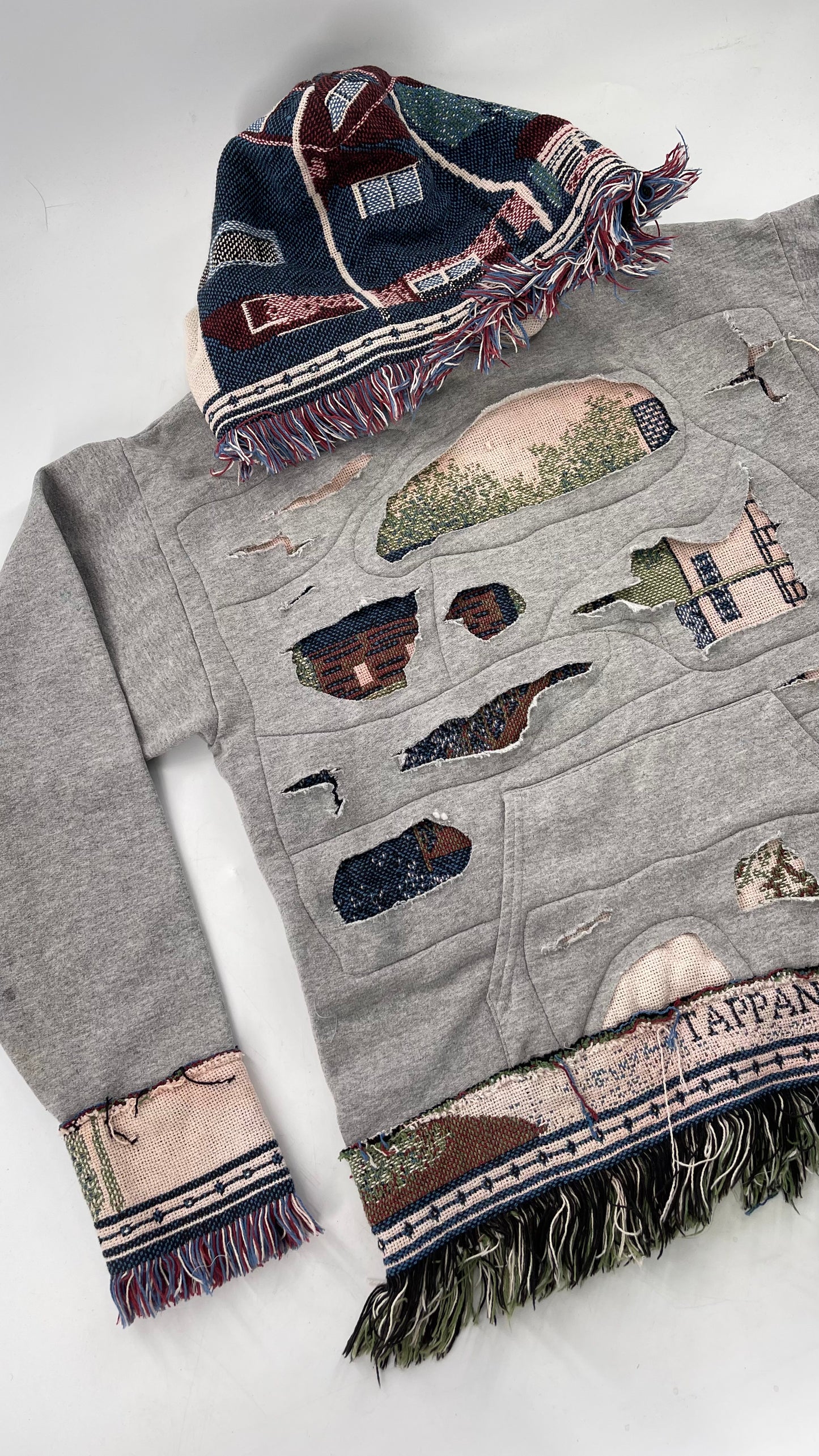 CUSTOM NY Tappanzee Rugged Distressed Blanket Hoodie with Coloration Gradient (S/M)