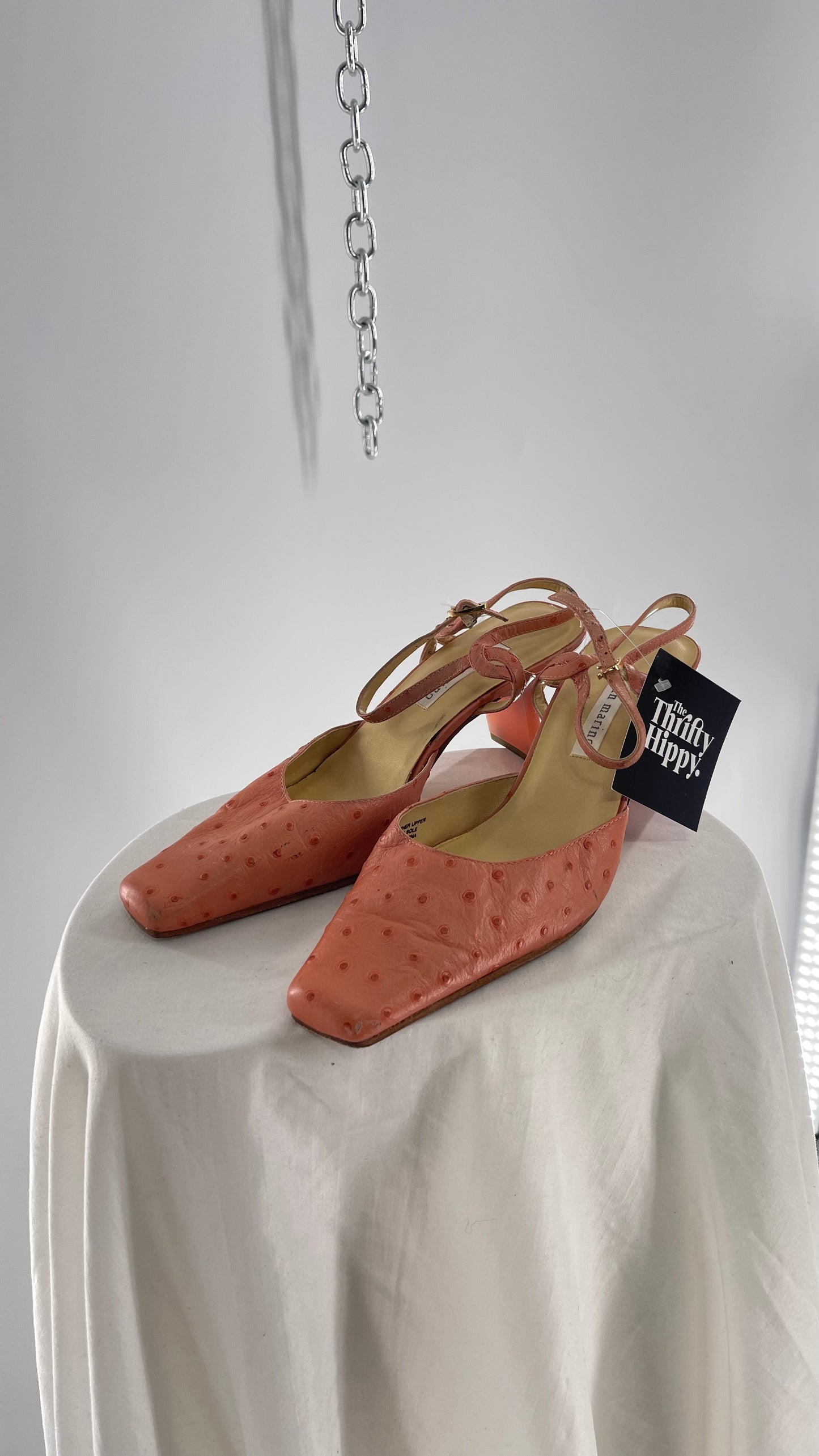 Vintage 1990s Ann Marino Pink Peach Genuine Leather Sling Back Pointed Square Toe Kitten Heel (8)