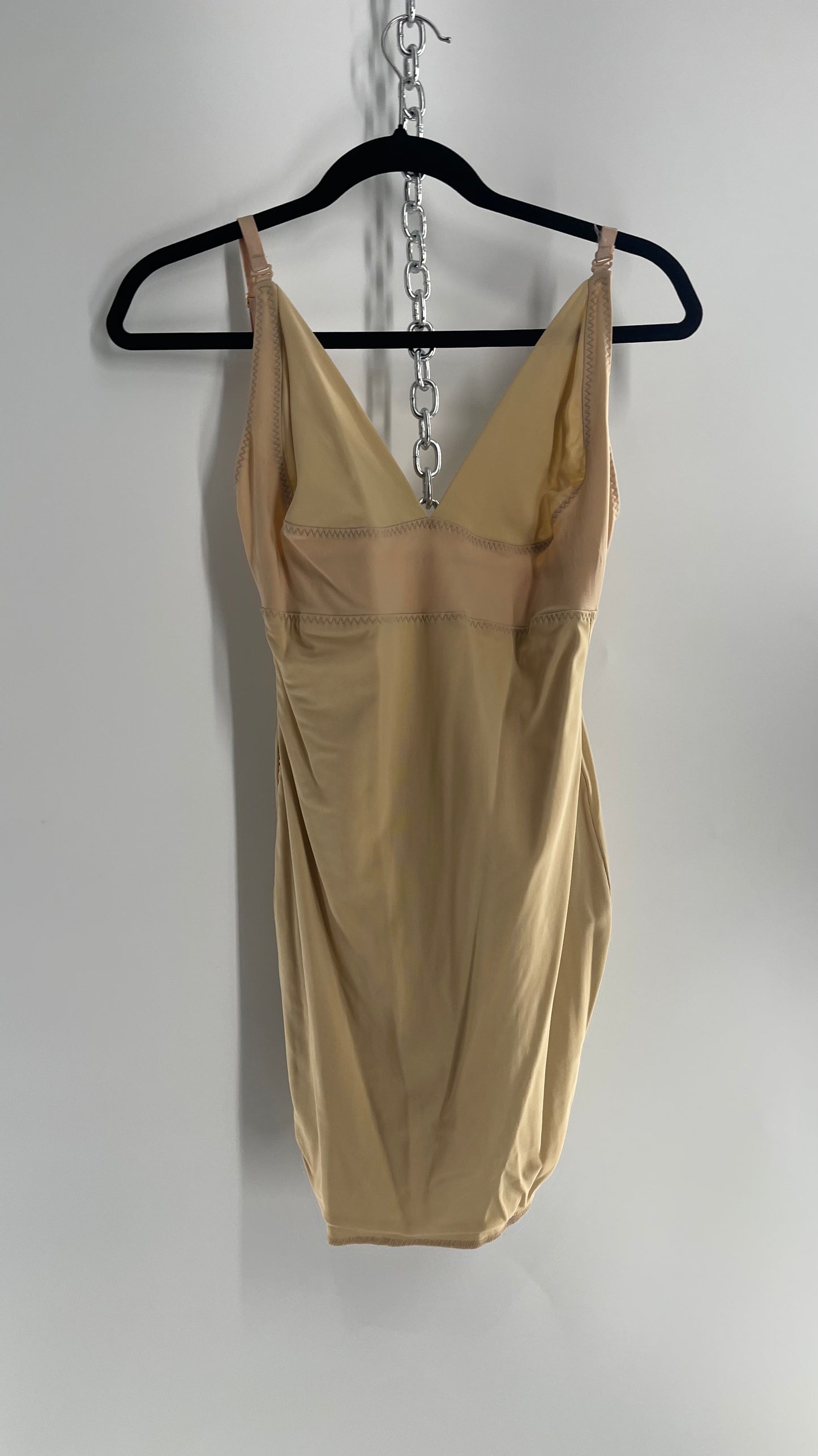 Yummie Beige Two Faced Tech Control Shapewear Mini (Large)