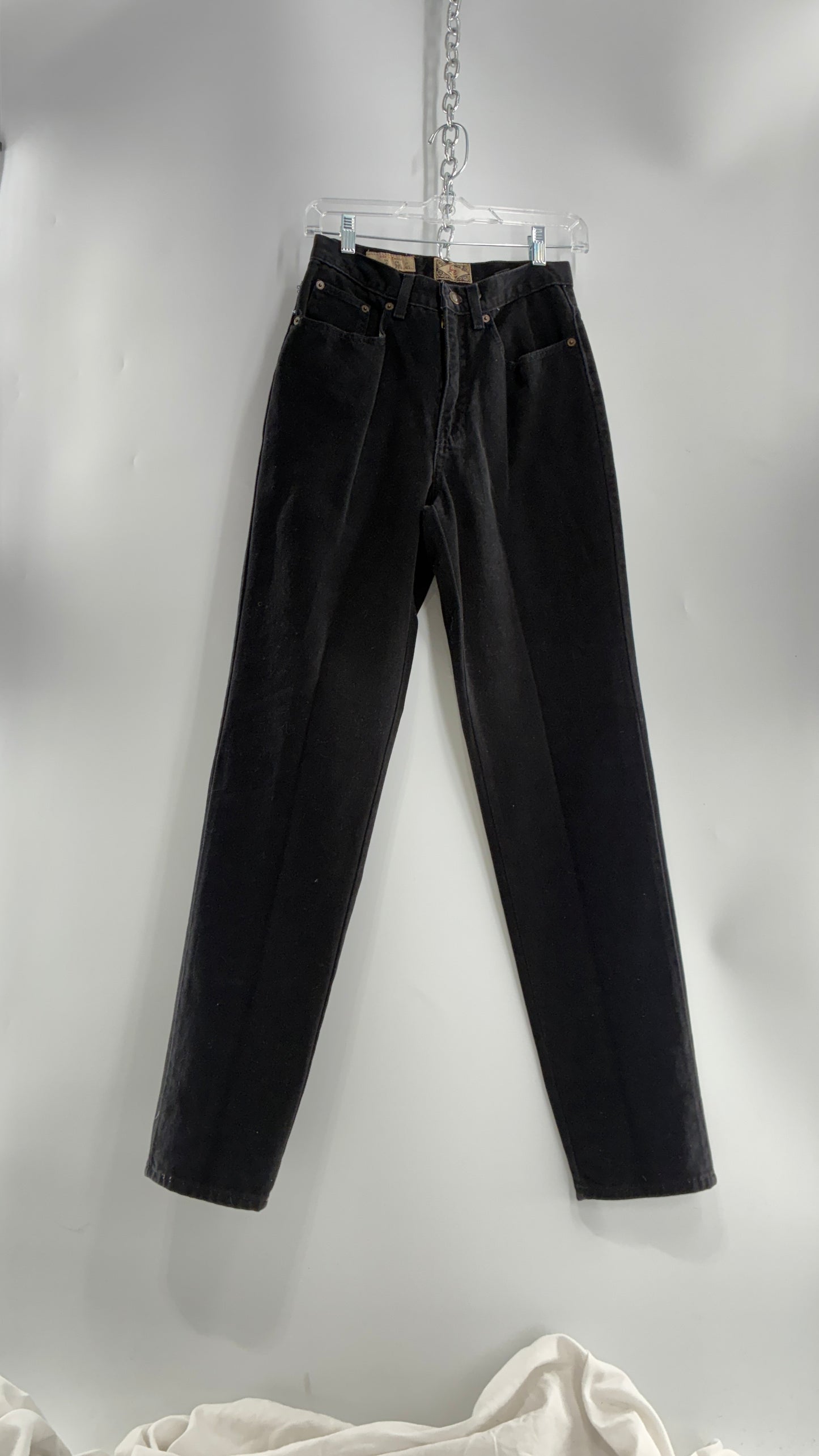 Deadstock Vintage 1980s EXPRESS Black High Waisted Mom Jean (5/6)