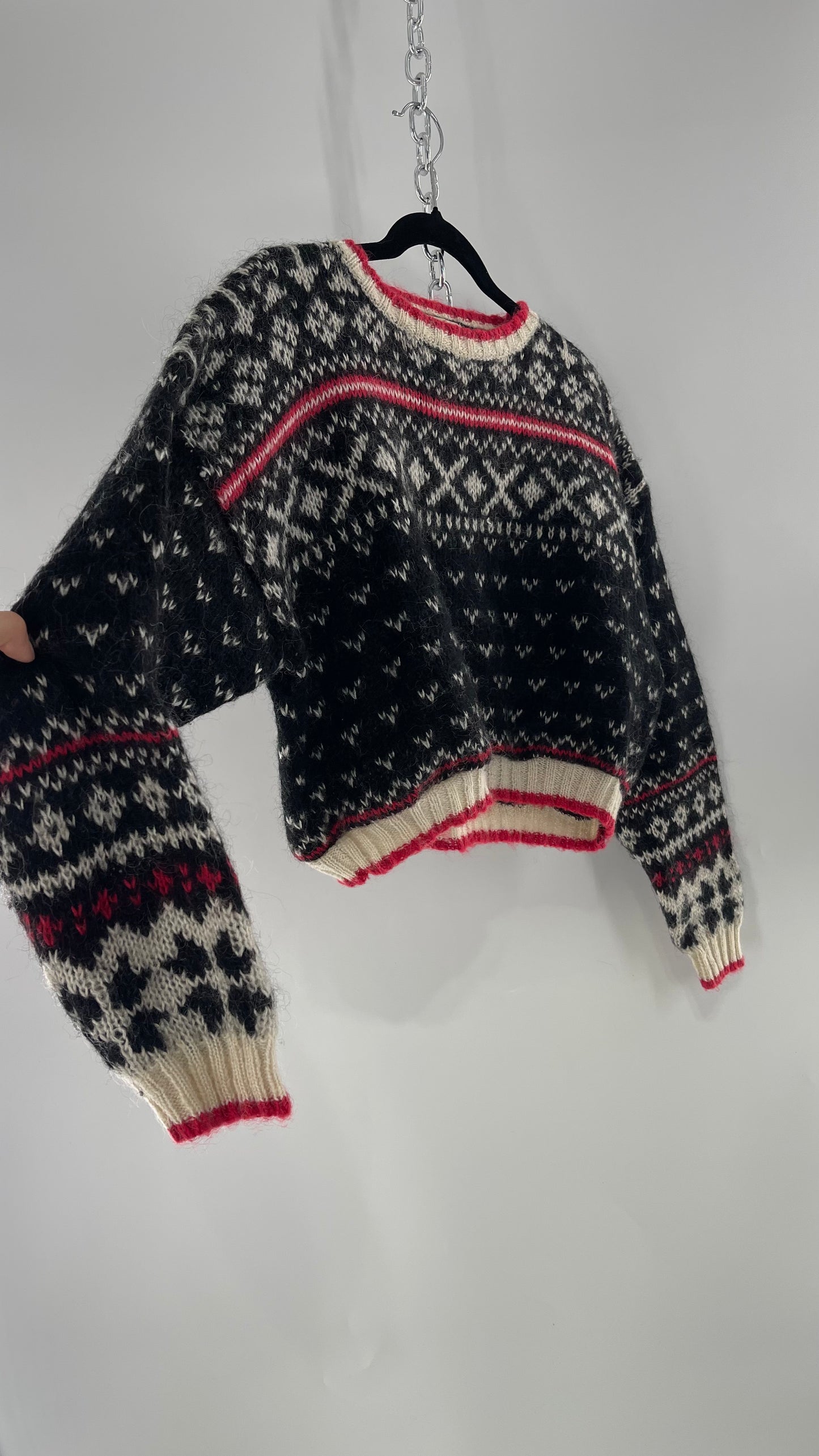 1980s Vintage Wool Black/White/Red Cropped Sweater (Medium)