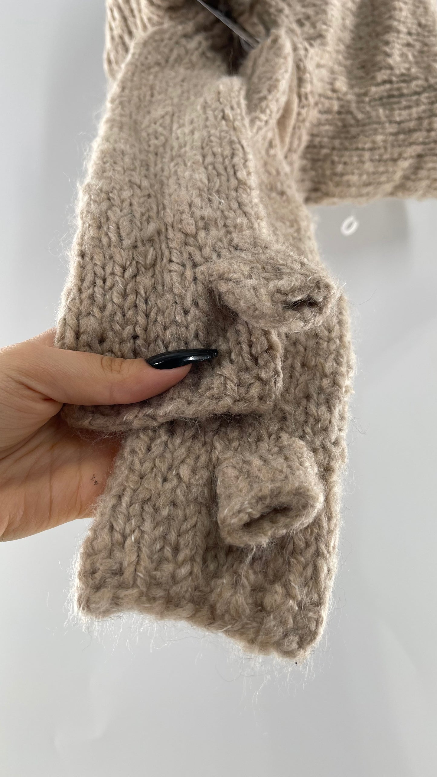 Free People Beige/Tan Knit Gloves, Hat and Scarf Set