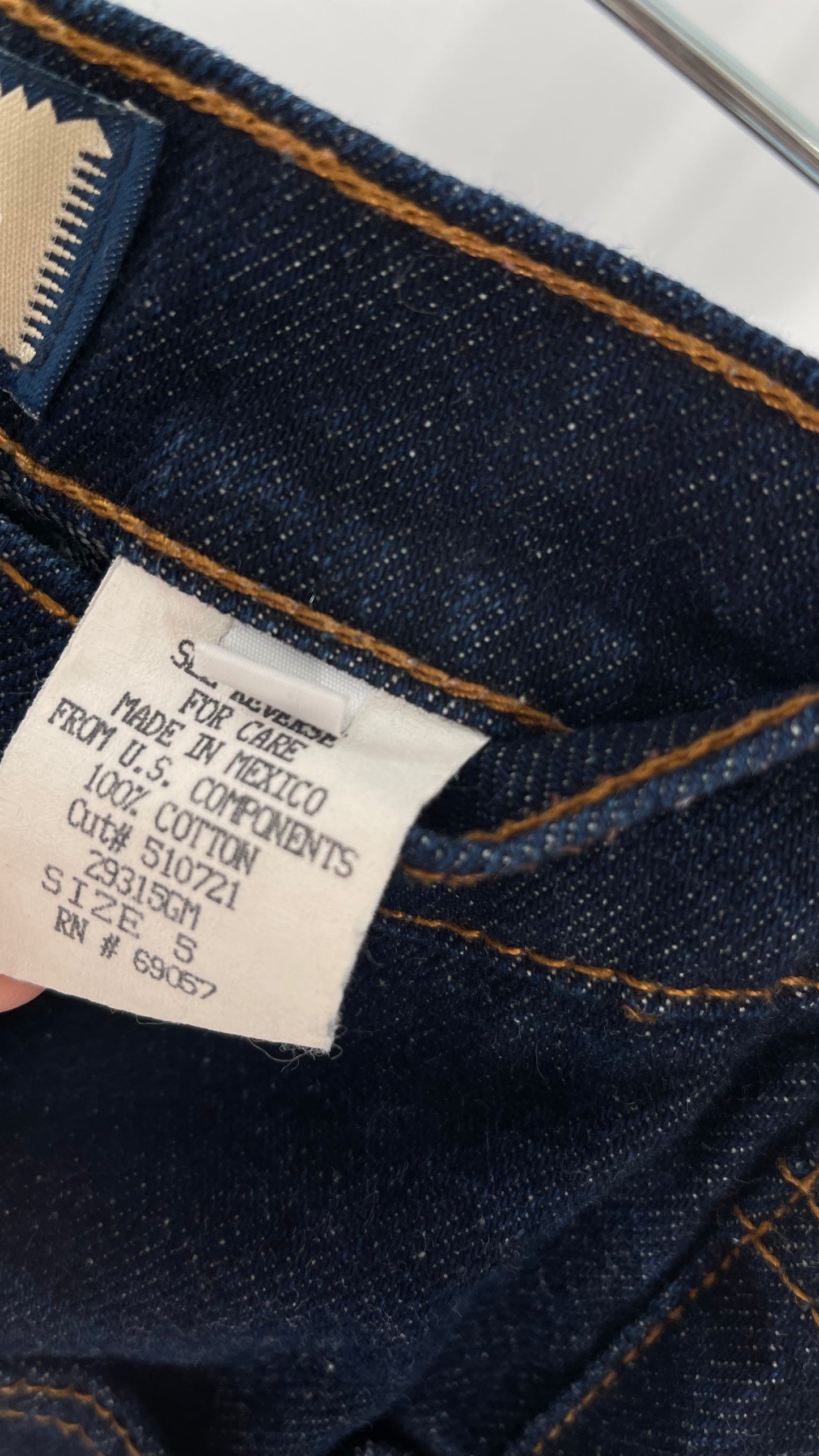 Vintage PARIS BLUES Dark Wash Kick Flare Denim Jeans(5)