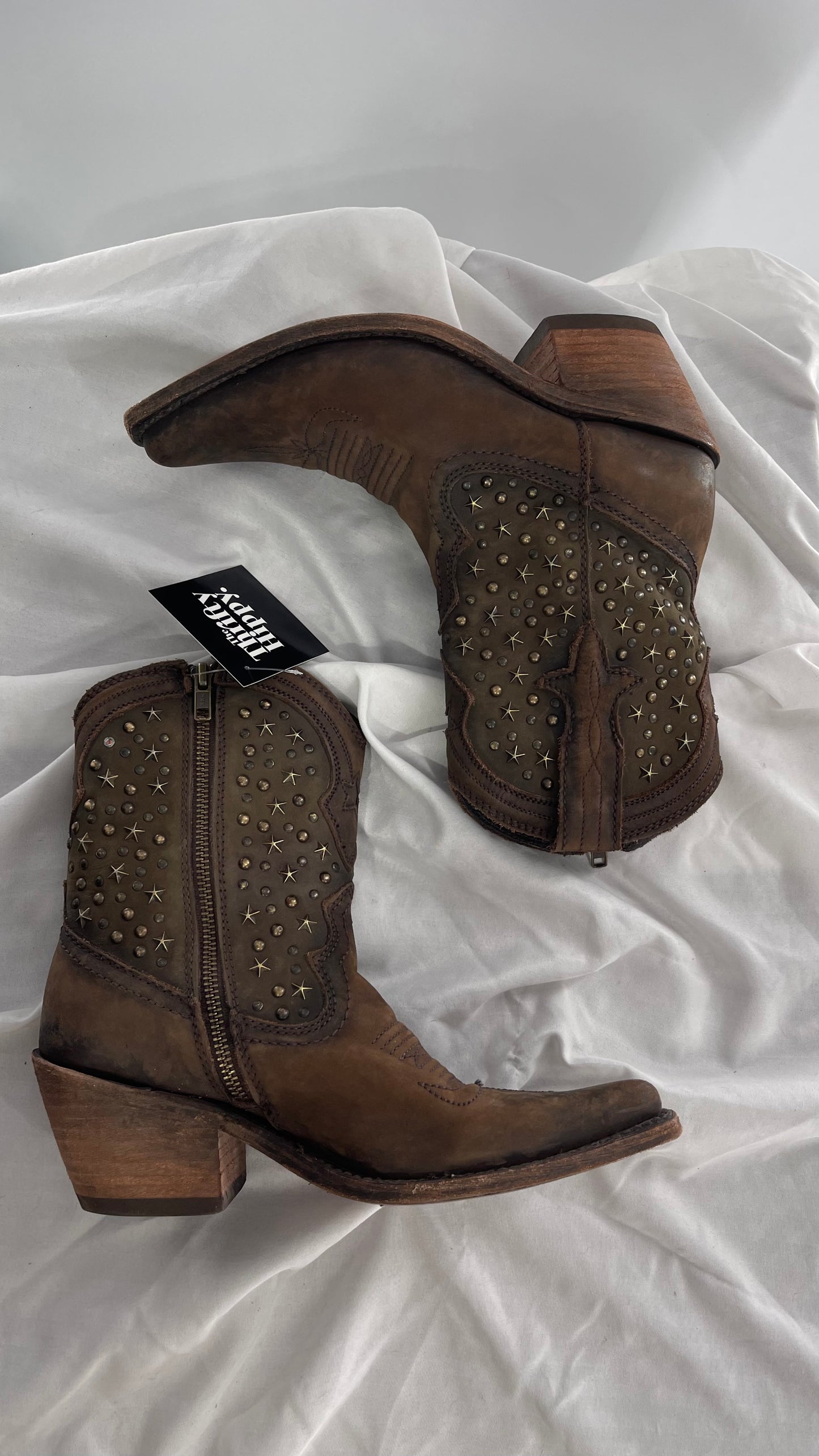 LIBERTY BLACK Handmade in Mexico Leather Cowboy Boots with Star Studs (7.5)