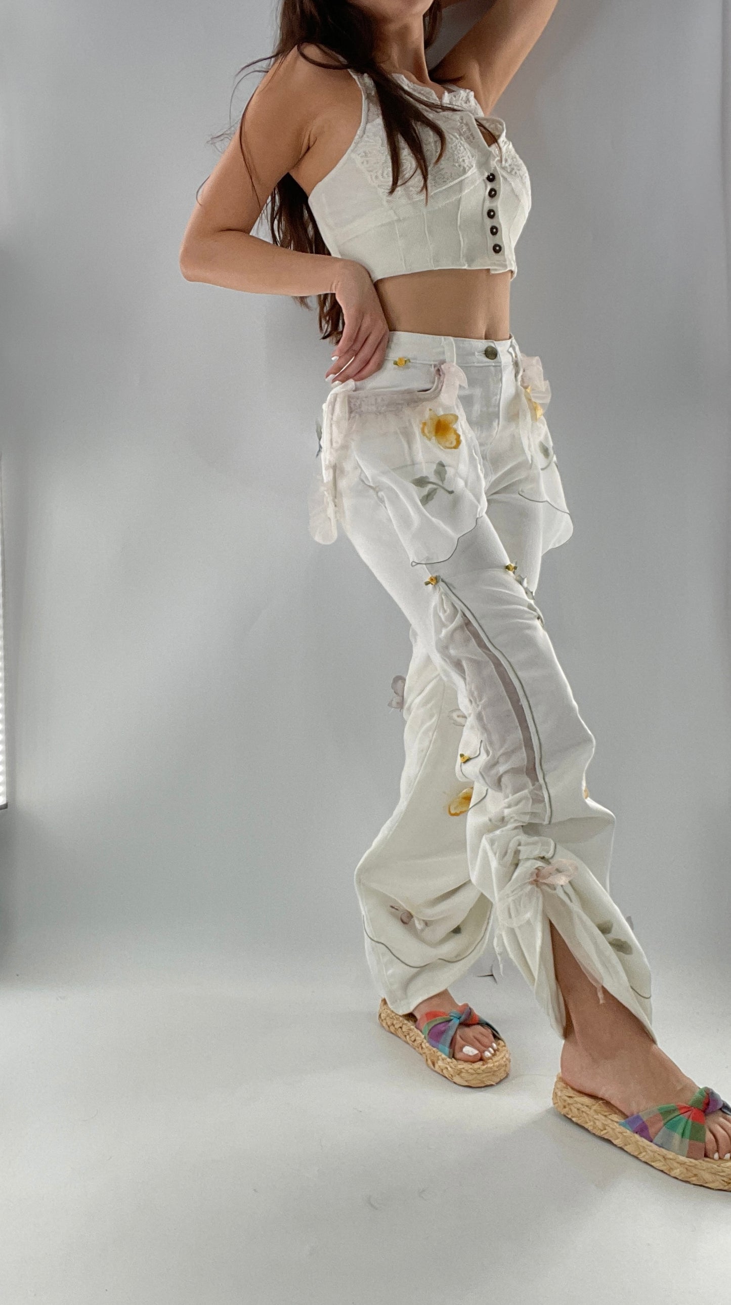 Remade Upcycled Lee White Jeans with Drawstring Adjustable Length, Lace Trim Pockets, Embroidery and Appliqué Details (27)