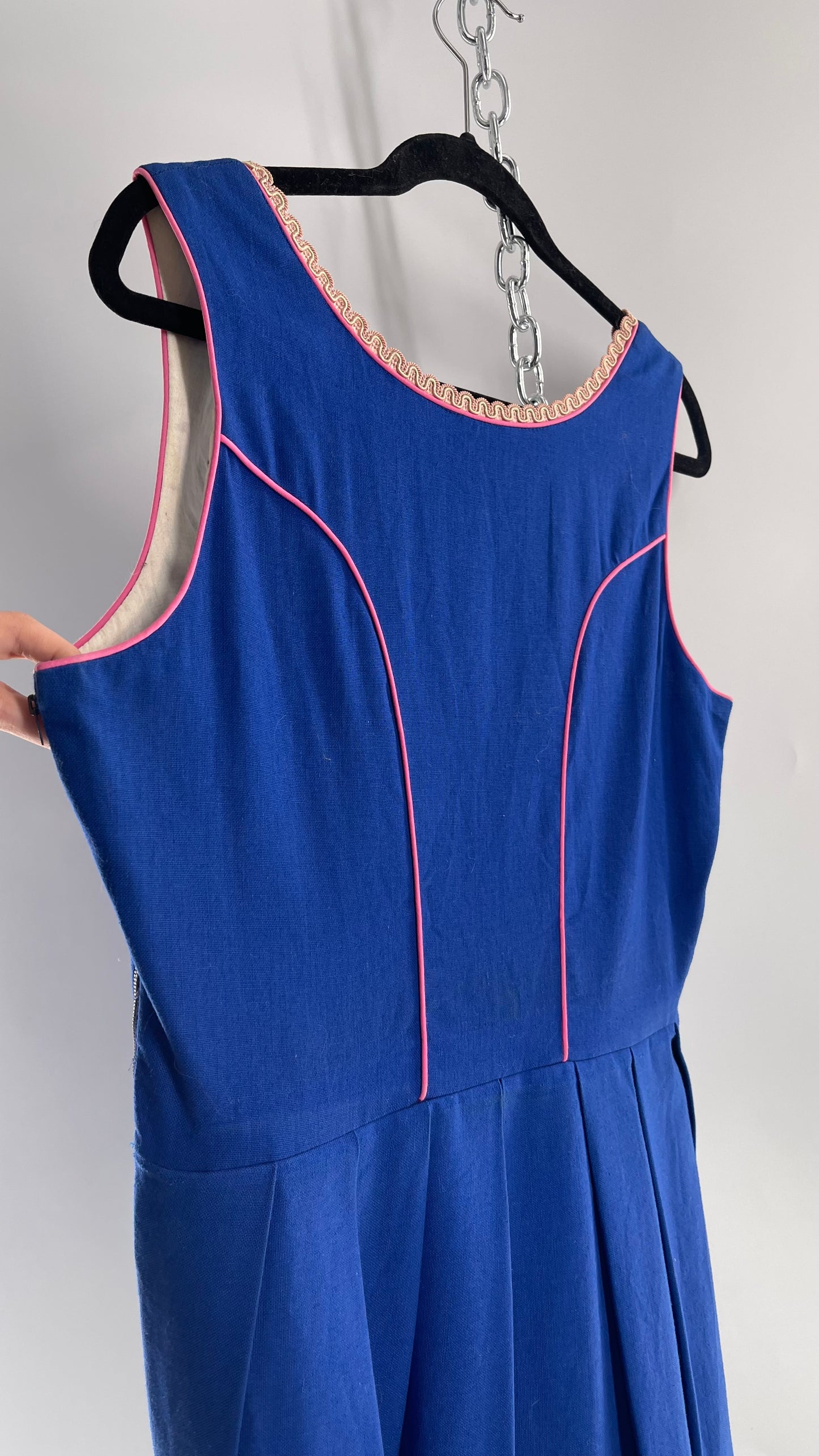 Vintage 1970s Spitzing Modell Wilhelm Picherer Hohenkirchen Traditional German Hand Embroidered Royal Blue Dress (M)
