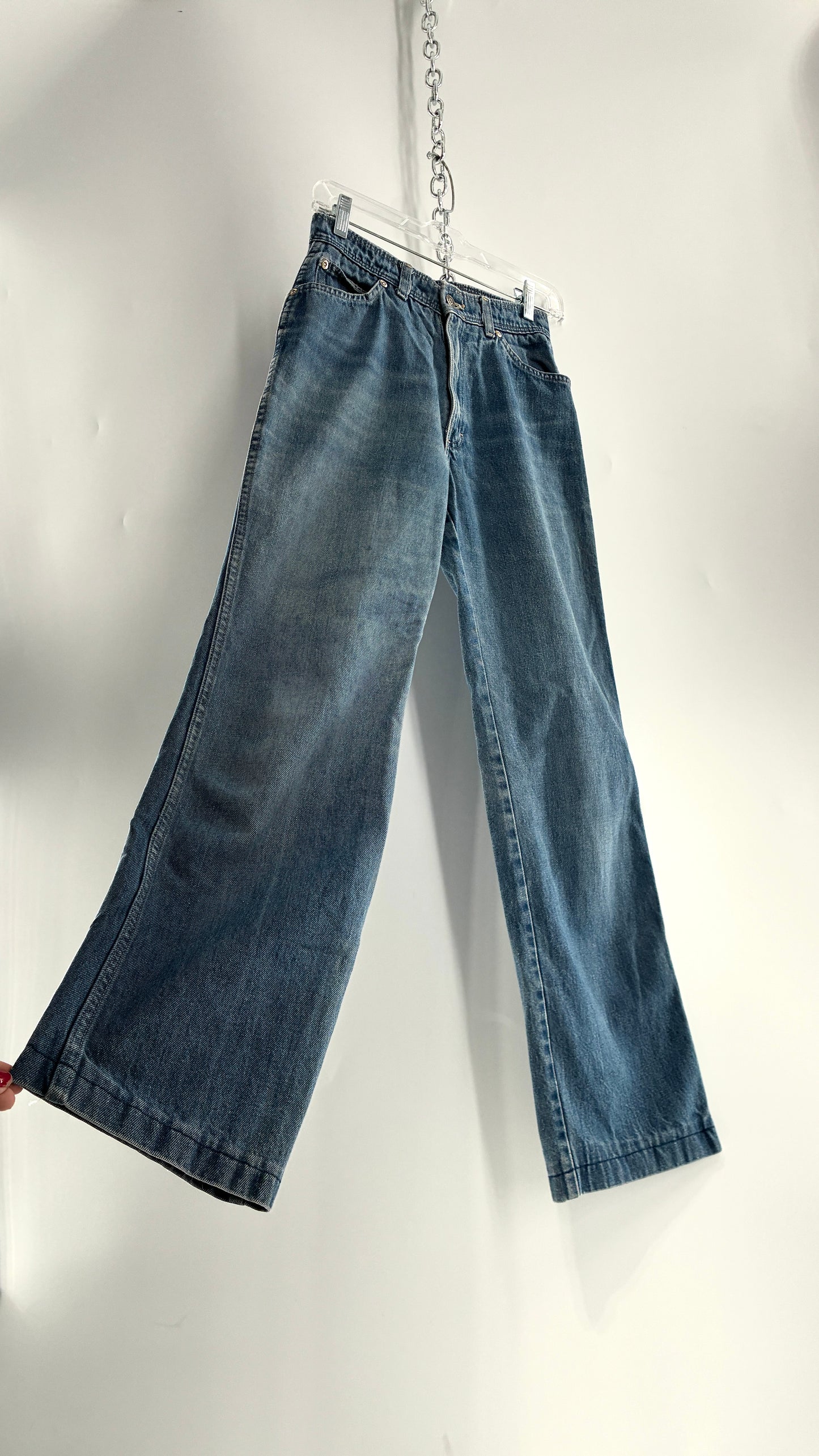 Vintage Oscar de la Renta Light Wash Straight Leg Jeans (10)