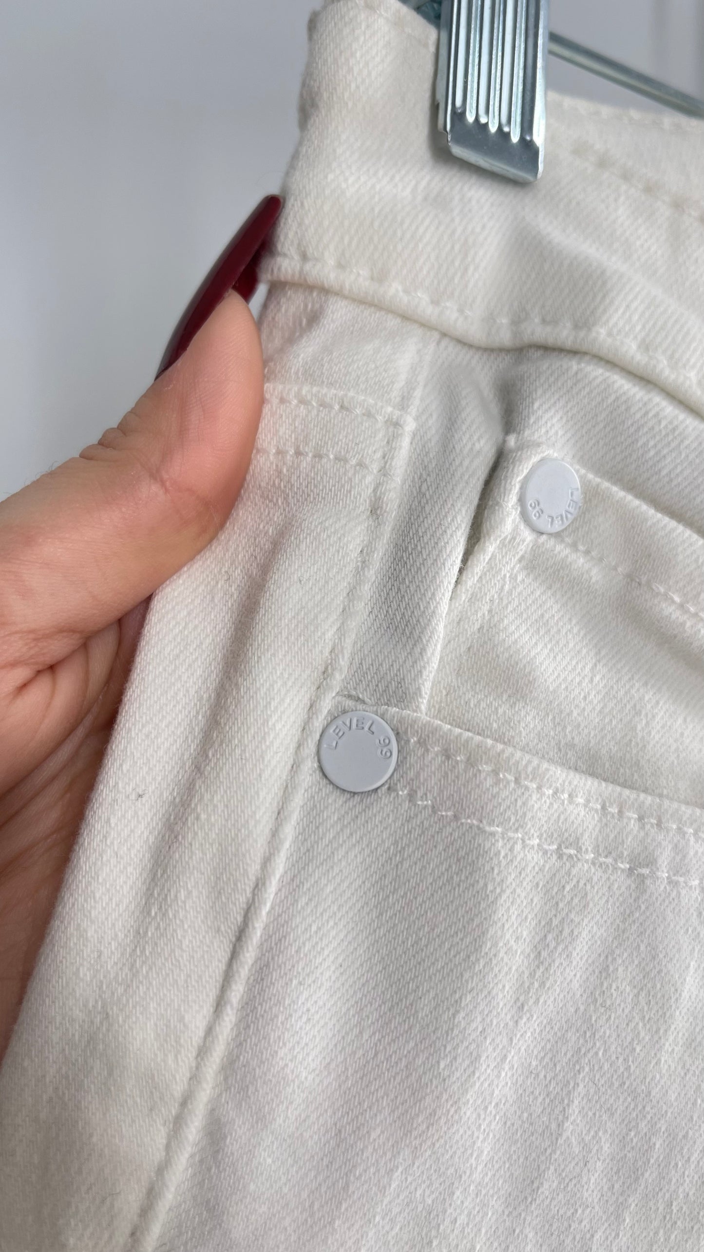 Level 99 White Jeans (25)