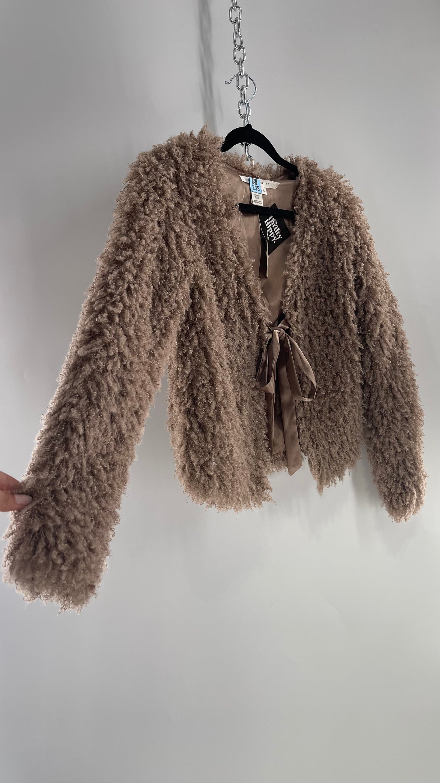 Vintage MAX STUDIO Tan Fuzzy/Furry Jacket with Tie Bust Detail and Tags Attached (Large)