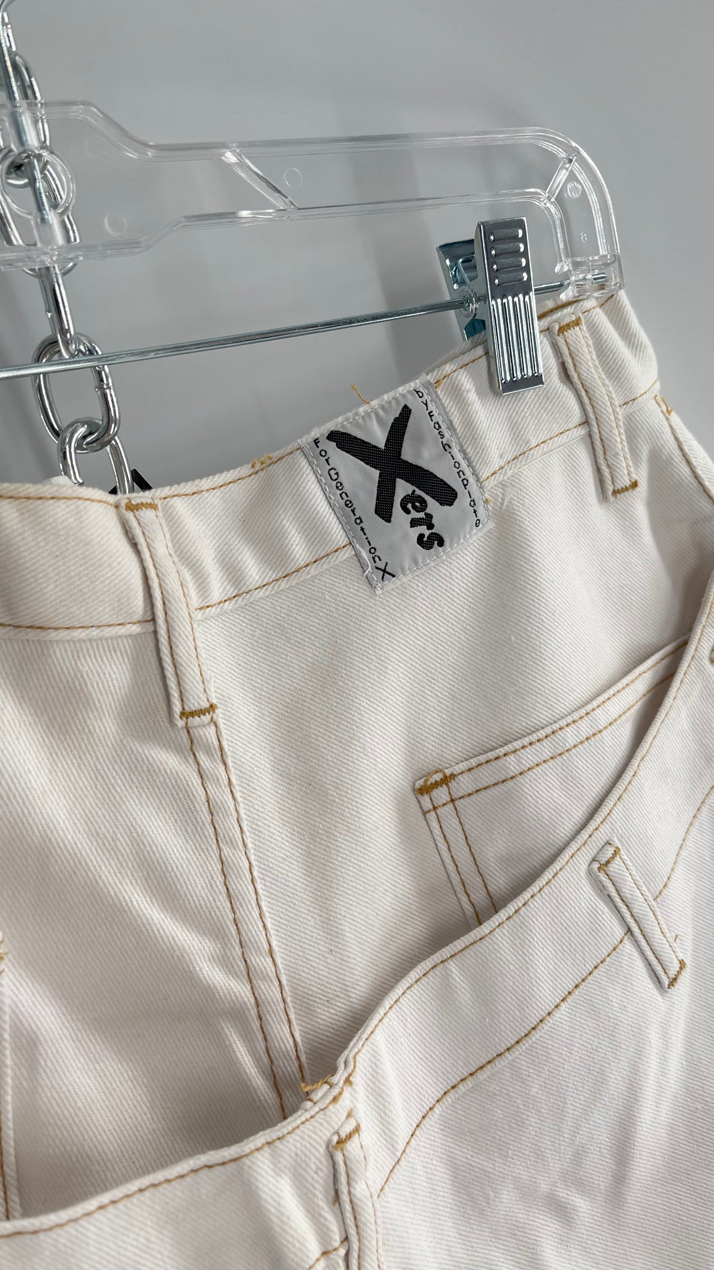 Vintage 1980s Generation X-ers White Contrast Stitch Shorts with Double Waistline on Bum (28)