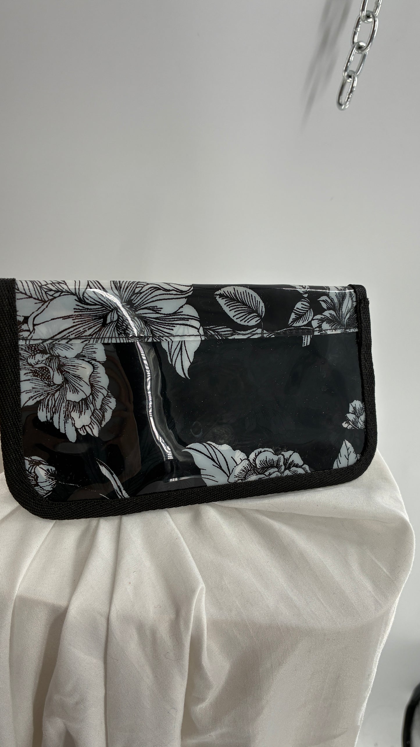 Black and White Floral Sunglasses Case