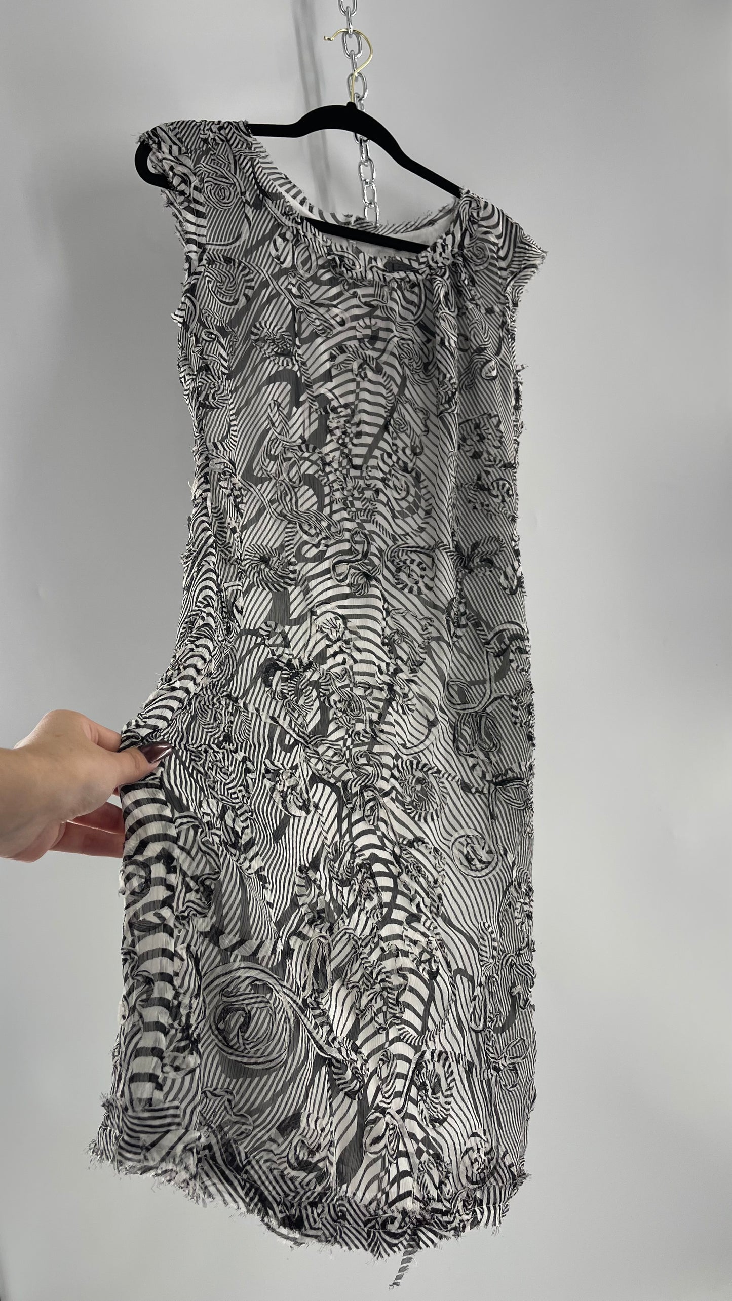 Vintage J. Peterman Black and White Midi Dress with Embroidered Details (10)