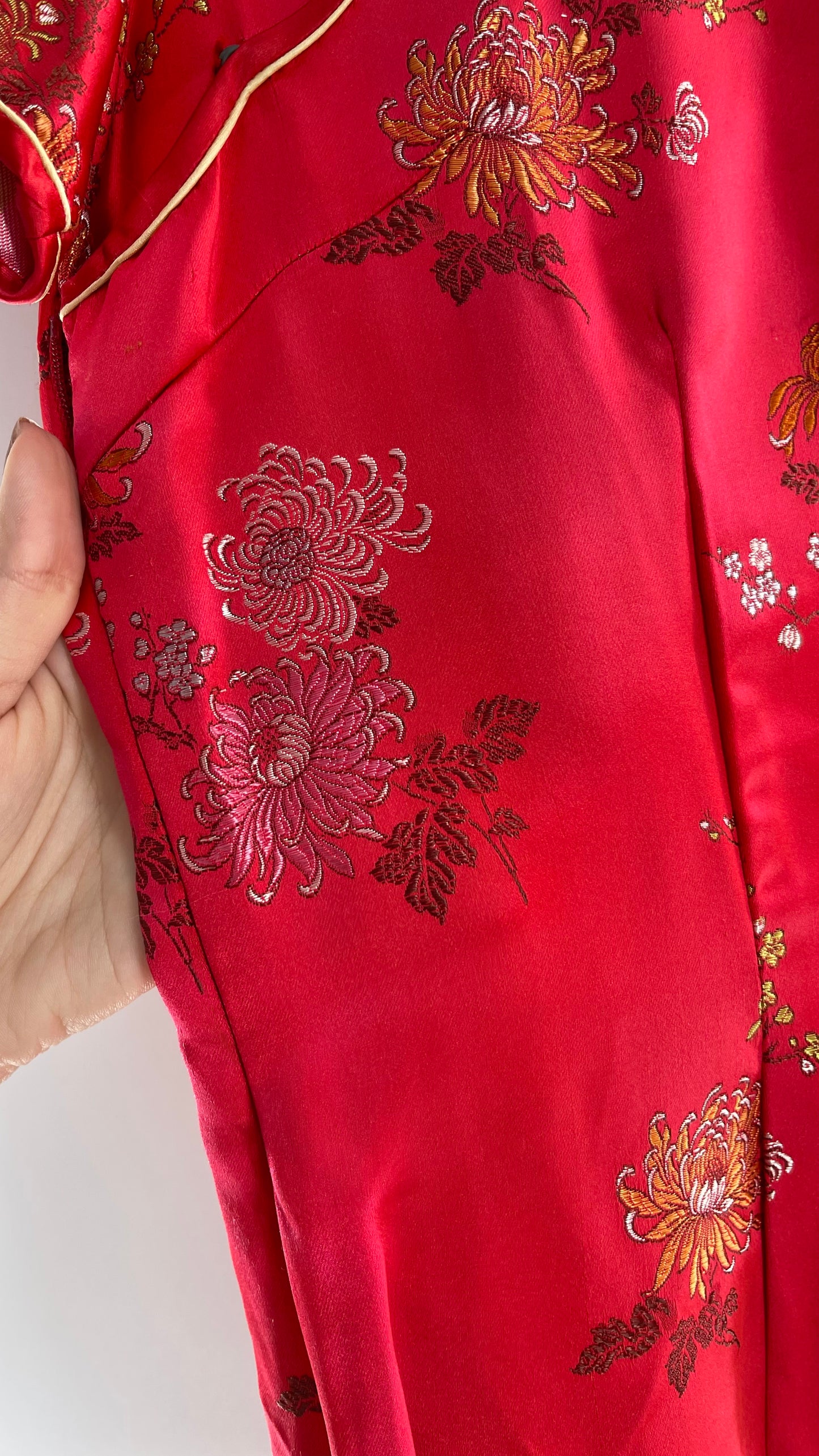 Vintage Golden Bee Silk Chinese QiPao (C) (36)