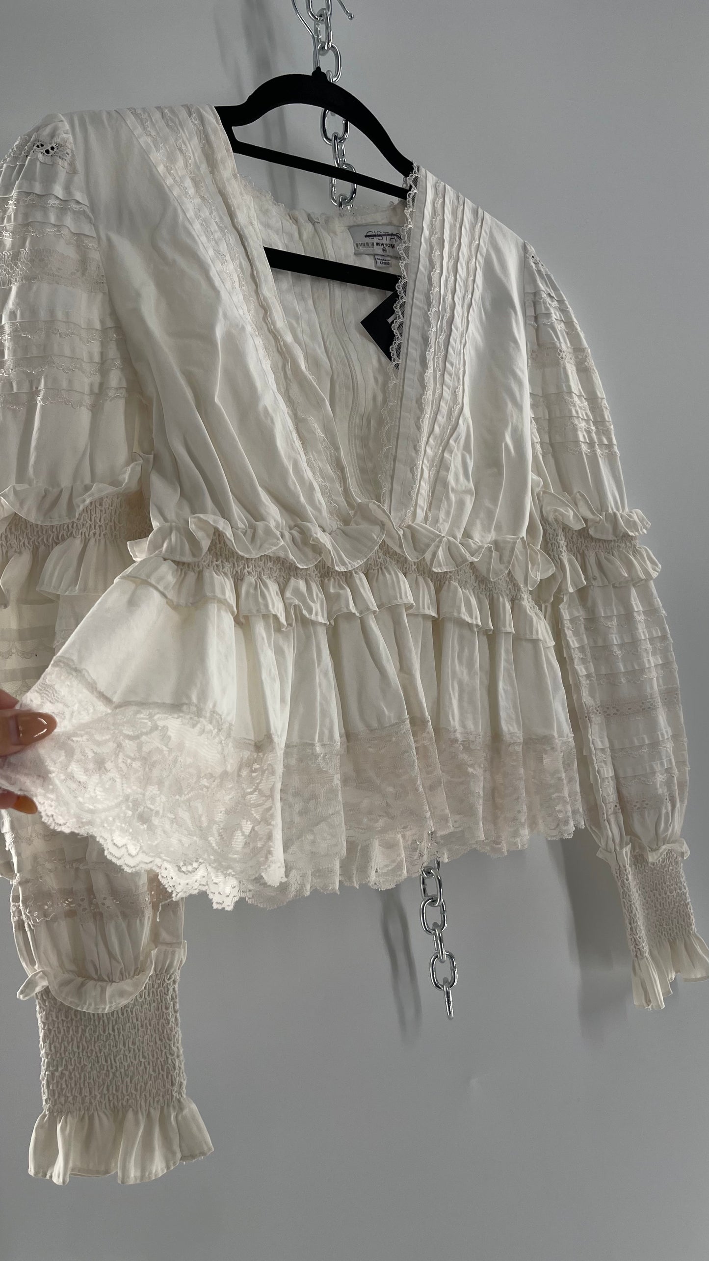 CISTAR NEW YORK White Balloon Sleeve Blouse Adorned in Delicate Ruffled and Lace (Medium)
