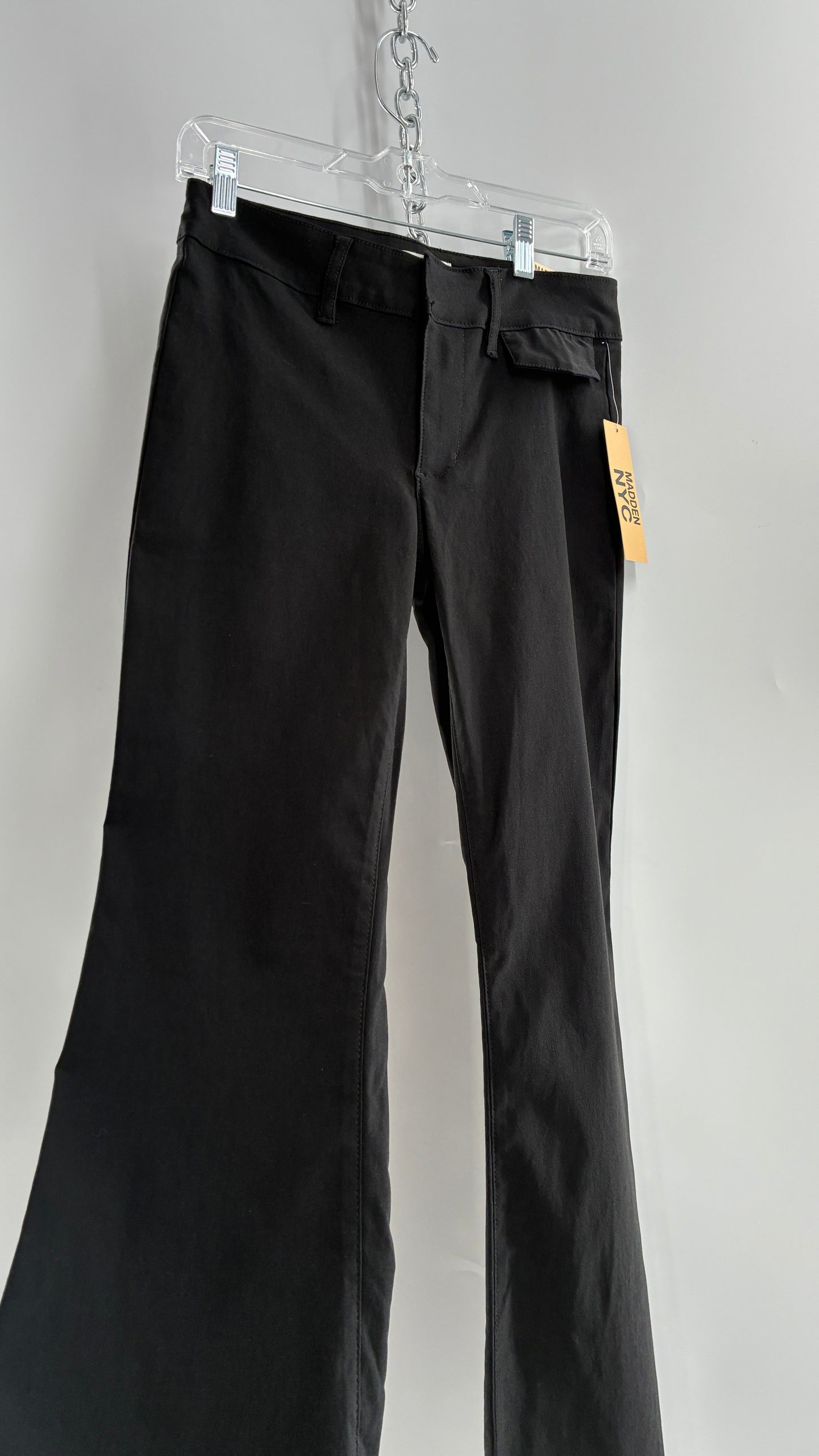 Deadstock Vintage MADDEN NYC Stretchy Black Mid Rise Flare (Small)