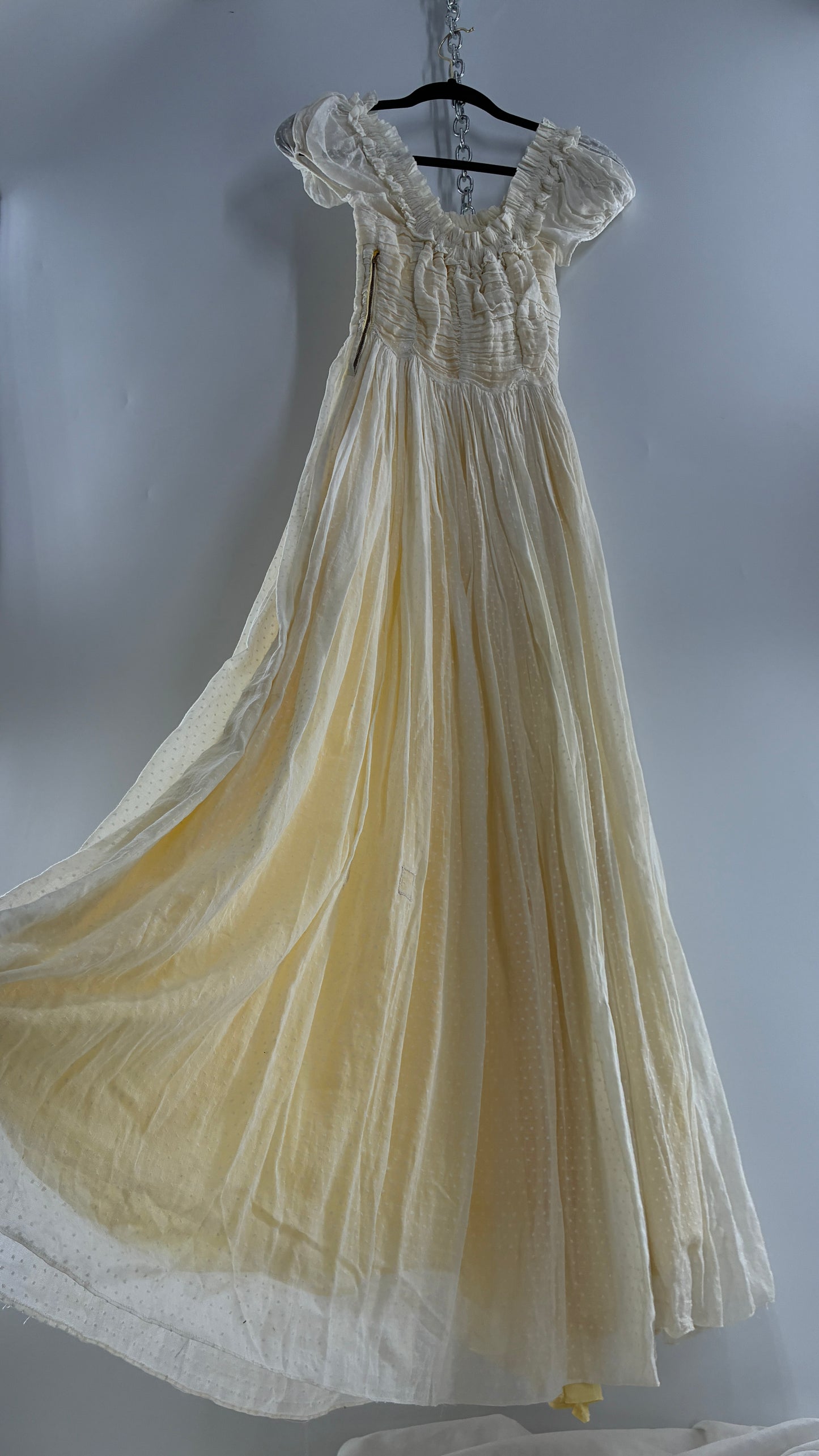 Vintage 1970s Off White Cotton Handmade Maxi Dress with Ruched Bodice, Puff Sleeves, and Polka Dot Texture (XS/S)