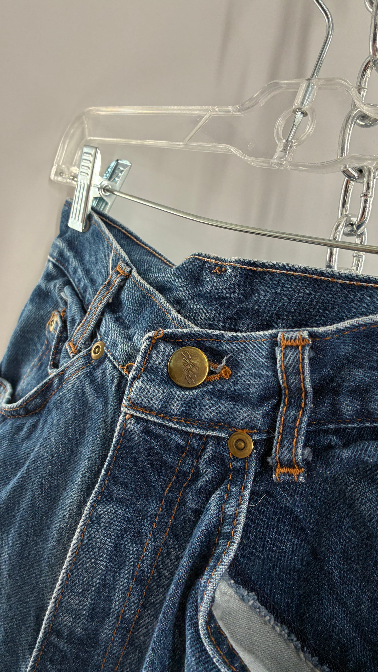 Vintage 1980s CHIC Ultra High Waisted Jeans (5Tall)