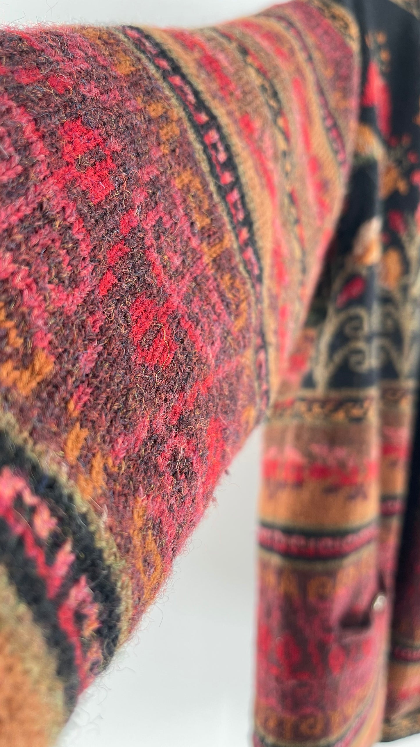 Vintage Iceland Design Wool Jacket with Brass Embossed Buttons and Folk Floral Patterning(C)(Medium)