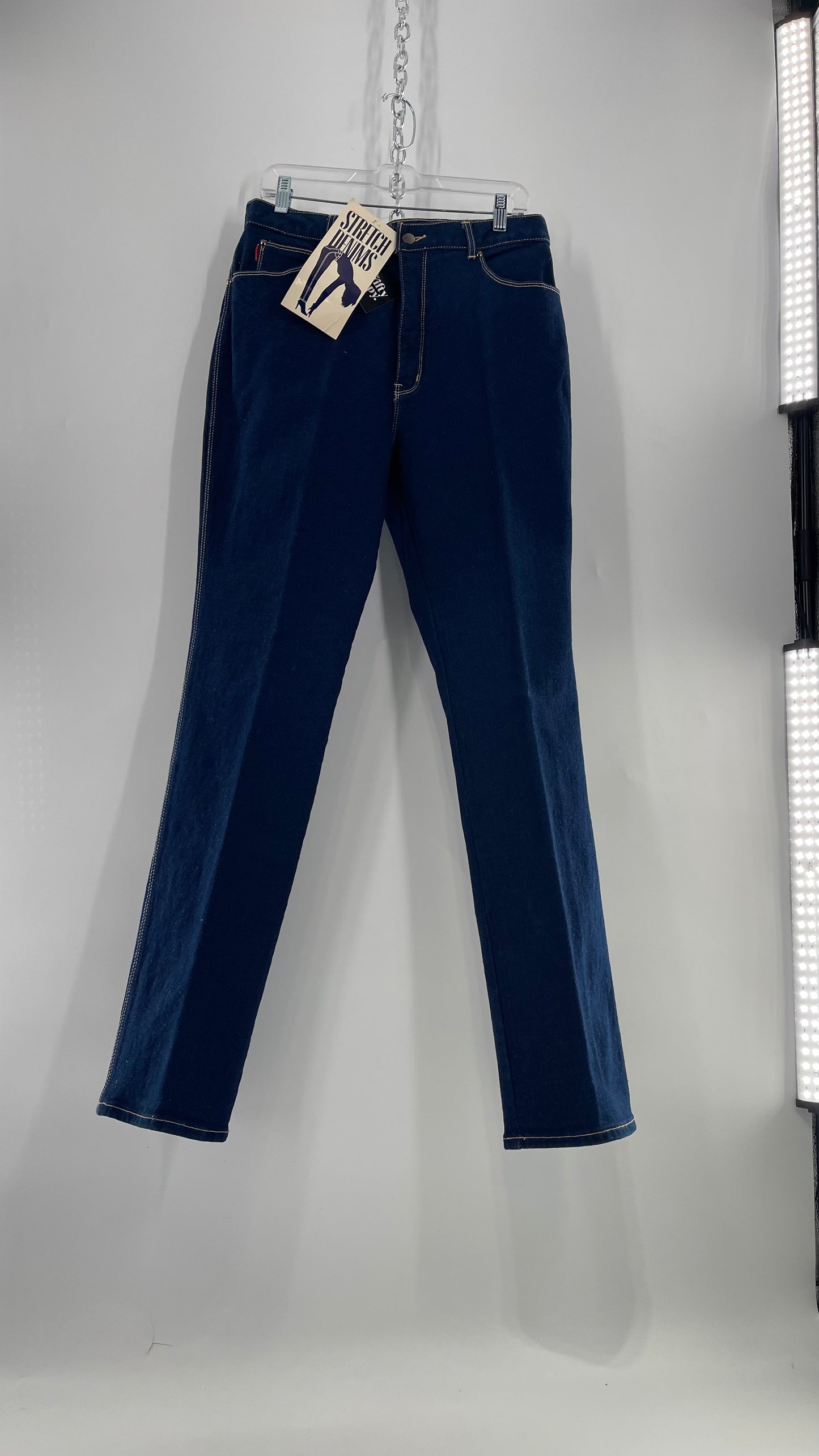 Deadstock Vintage Gloria Vanderbilt Dark Wash (16)