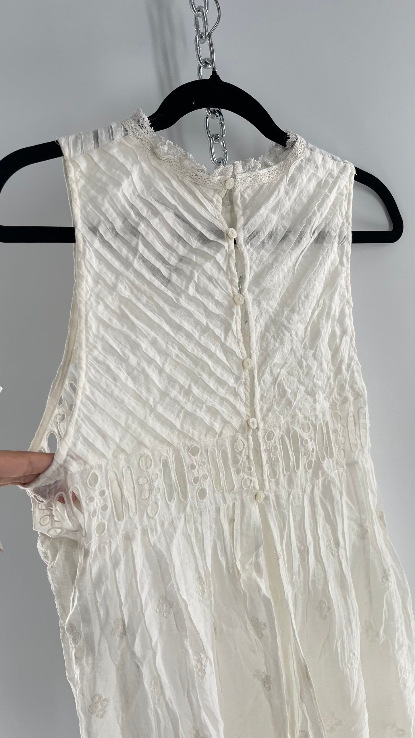 Free People White Cotton Eyelet Embroidered Lace Tank with Pleating, Buttoned and Slit Back (Small)