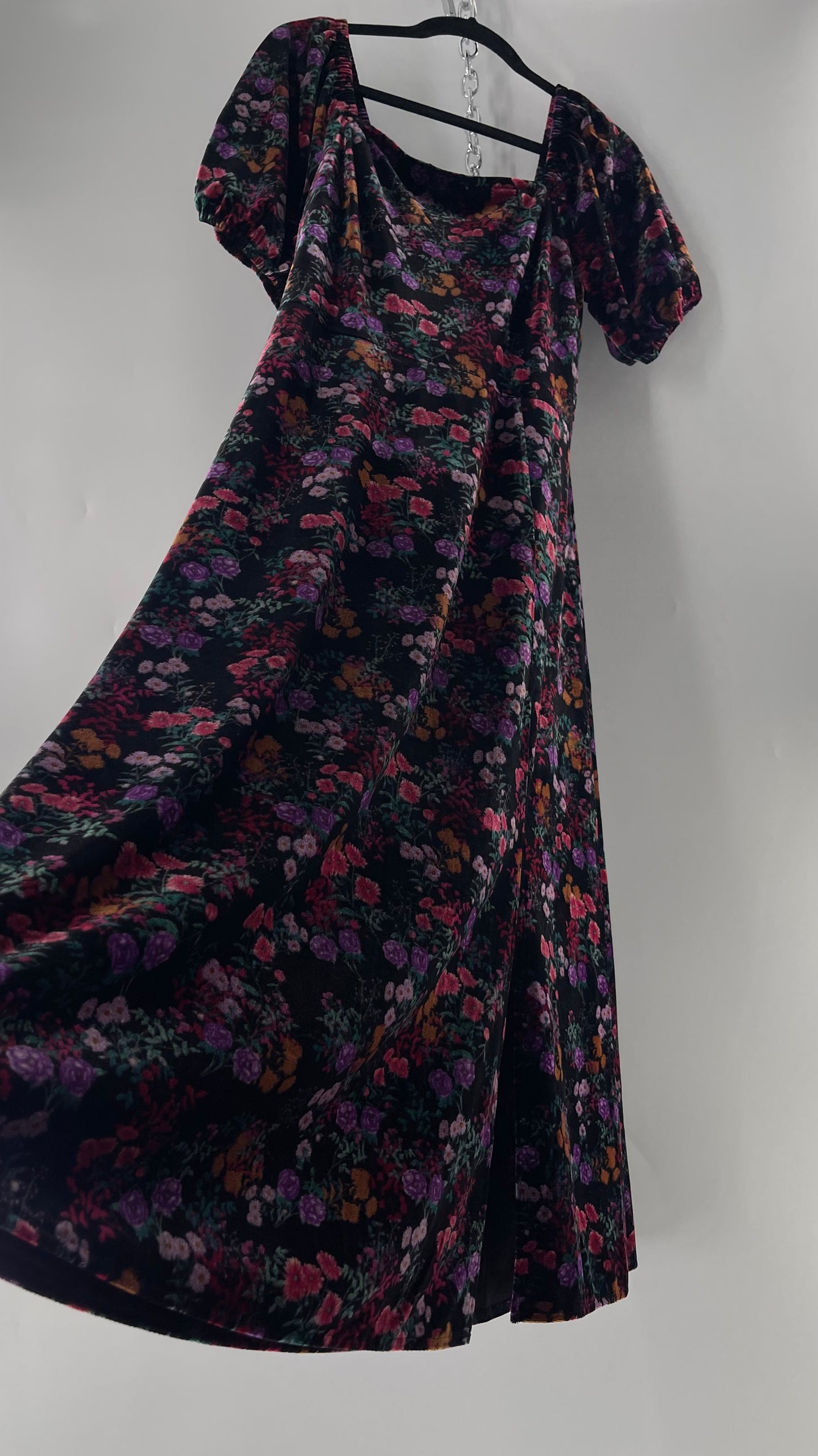 LOFT Velvet Dark Floral Full Length Dress with Puff Sleeves and Smocked Back with Tags Attached (8)