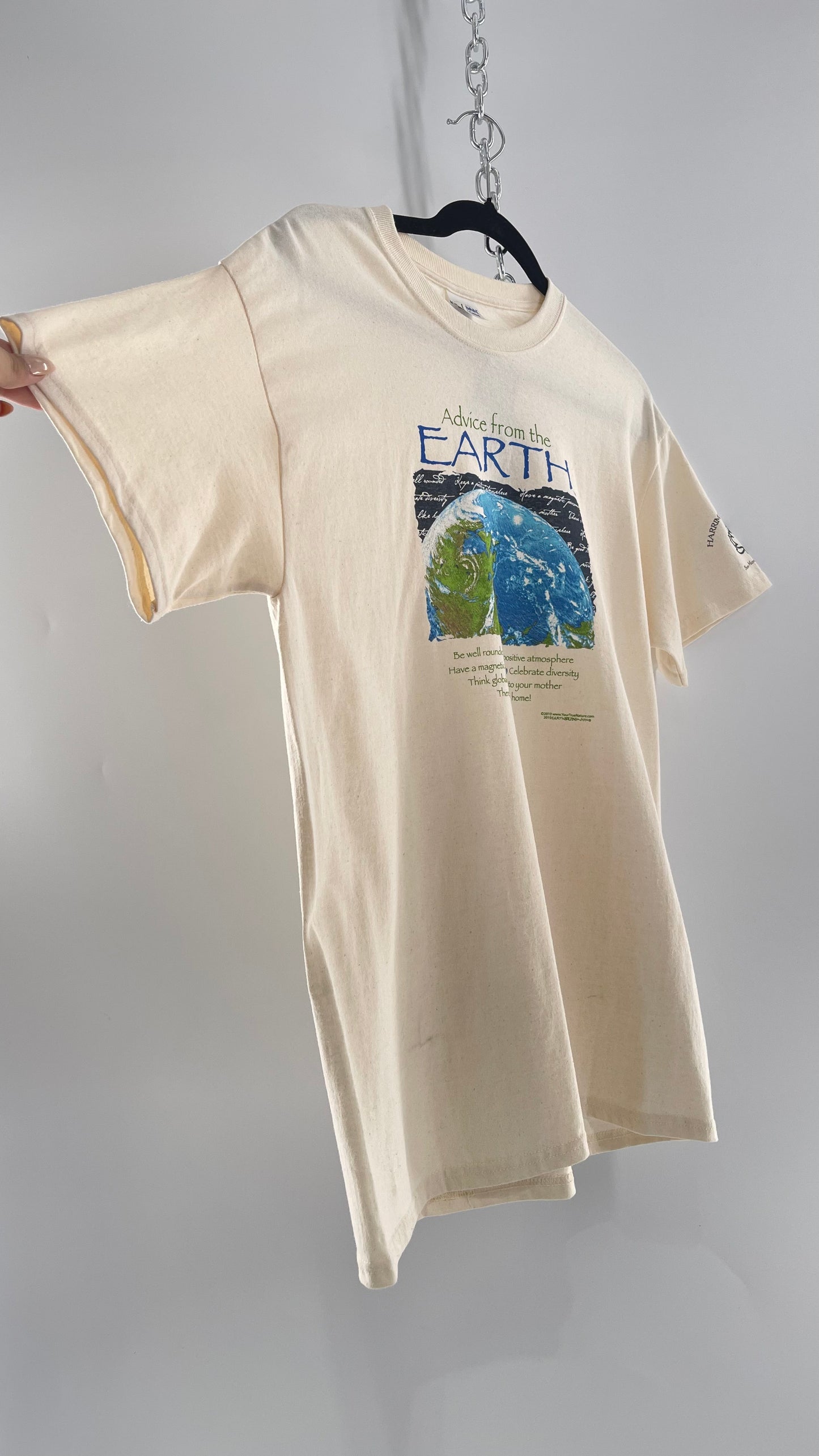 Deadstock Vintage Advice from Earth T Shirt (Medium)