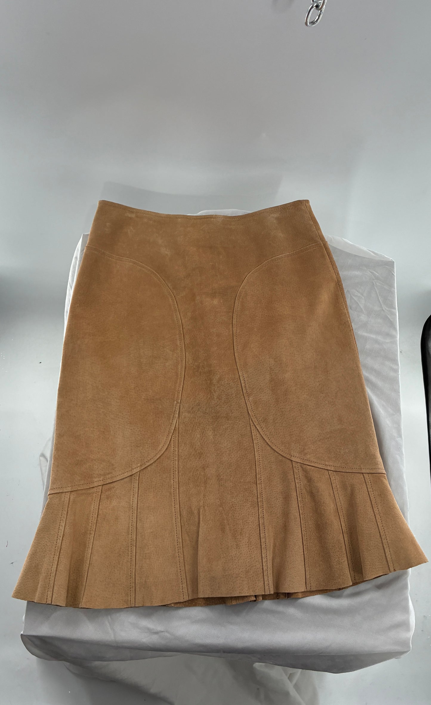 Vintage Moda International Genuine Leather Pleated Hem Skirt with Rounded Hip Panels (0)