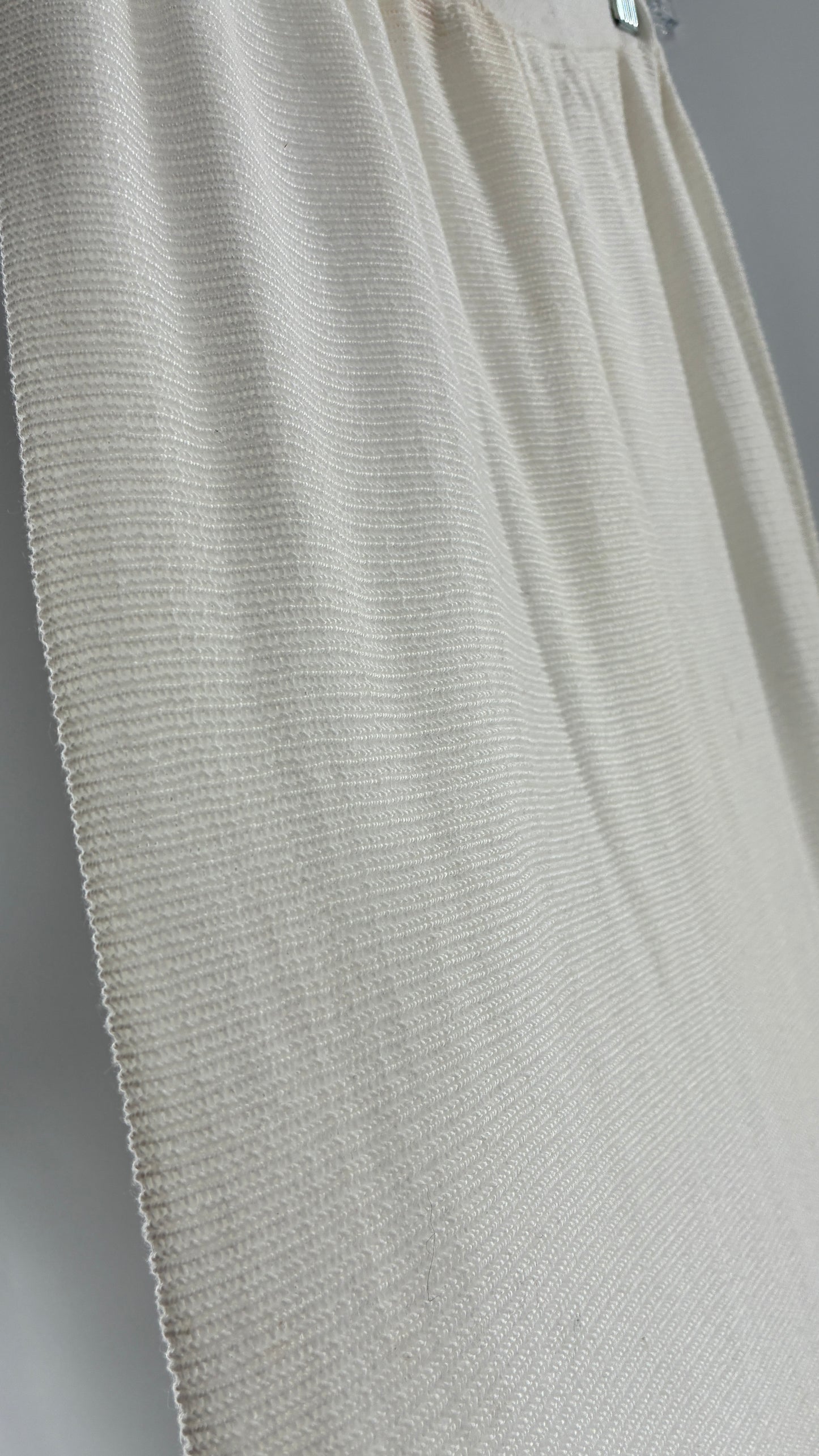 Vintage MARY JANE MARCASIANO White Knit 100% Cotton Made in NY Mermaid Style Skirt (Medium)