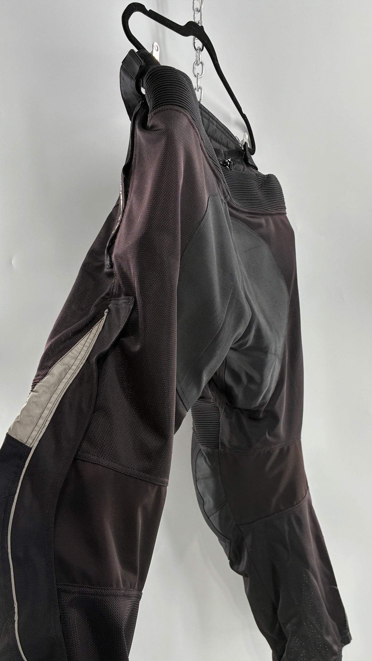 Vintage TOURMASTER VENTURE2.0 Motorcycle Riding Pants with Built In Padding (XXL Short)
