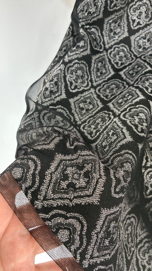 Vintage ADRIANNA PAPPELL Set with Brocade Underlay, Black Mesh Overlay, Waist Snatch, and Mini Skirt (10,8)