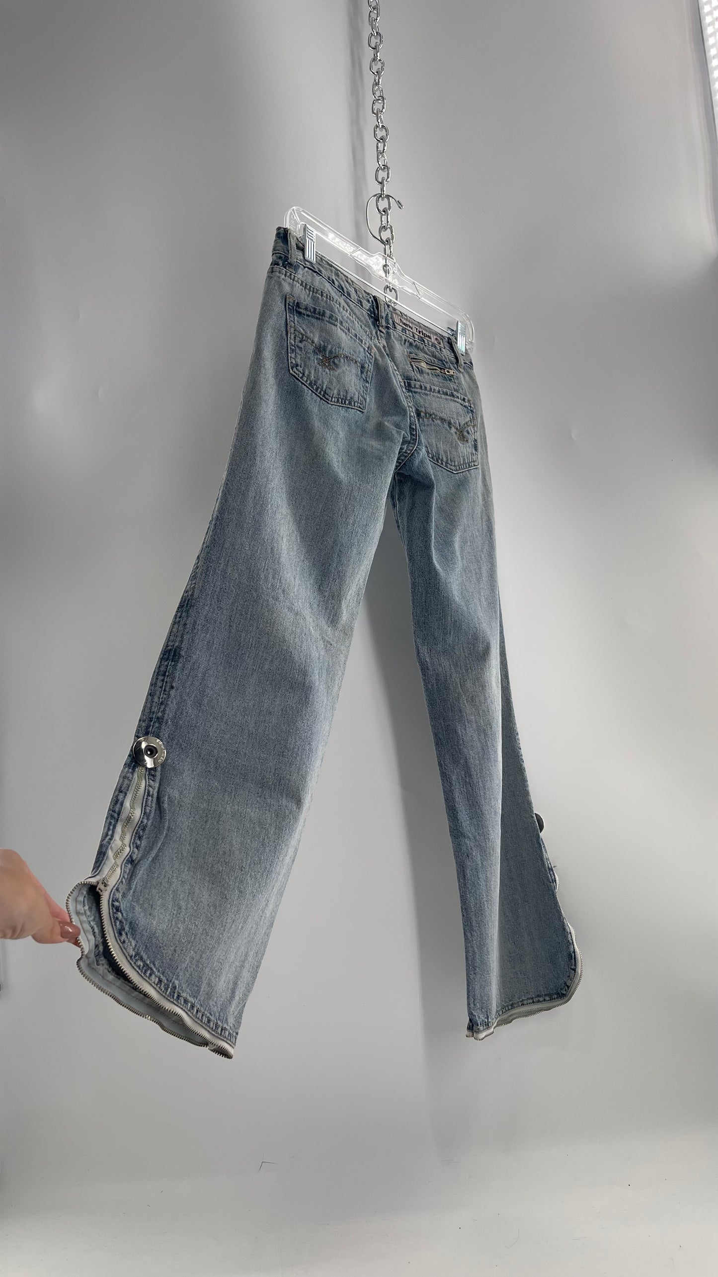 Vintage New Trips Light Wash Kick Flare Jeans with Zipper Hem Detail, V Waistline and Oversized Metal Buttons (40)