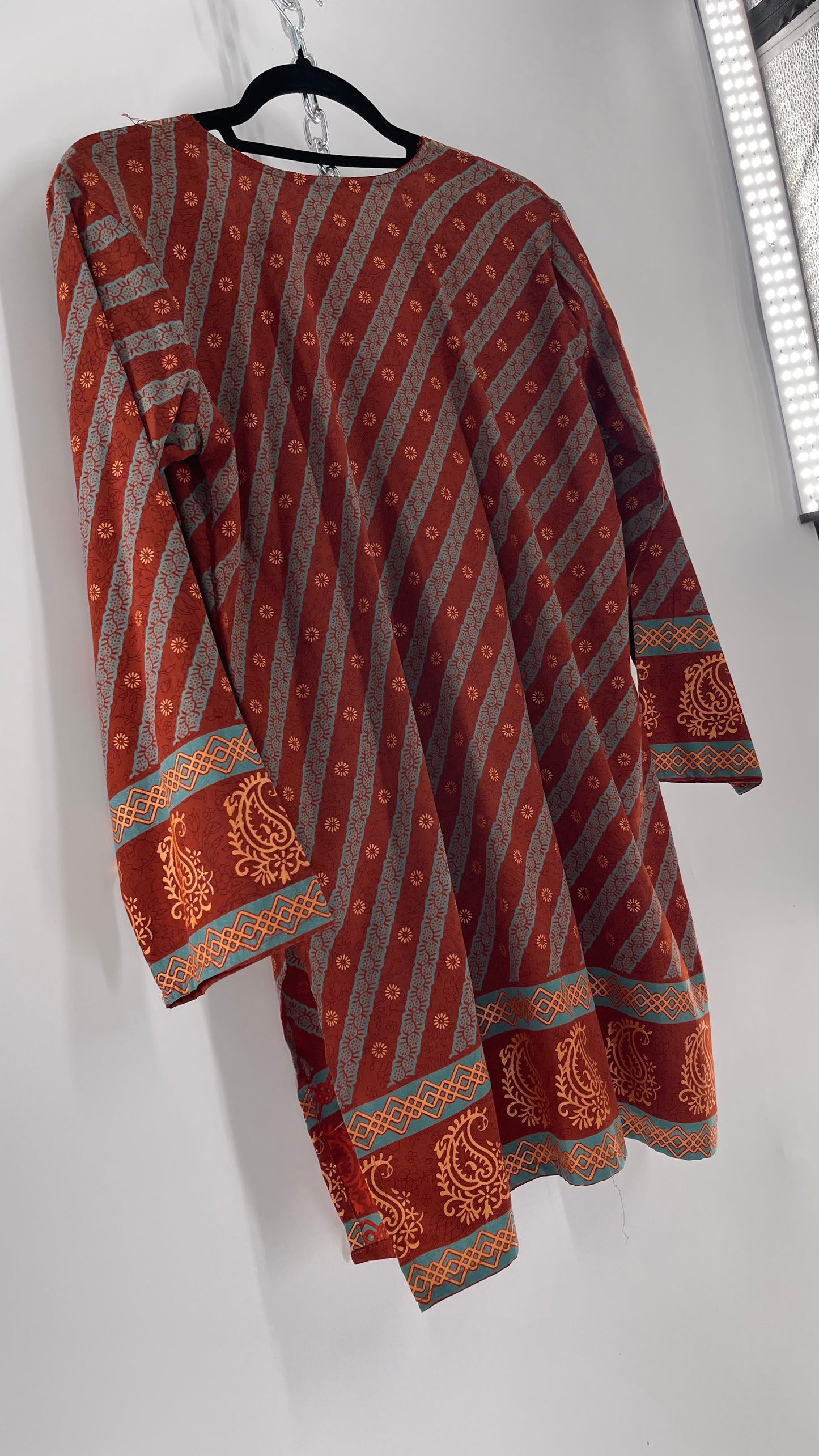 Vintage 1970s Indian 100% Silk Tunic Burnt Orange, Teal and Gold (40)