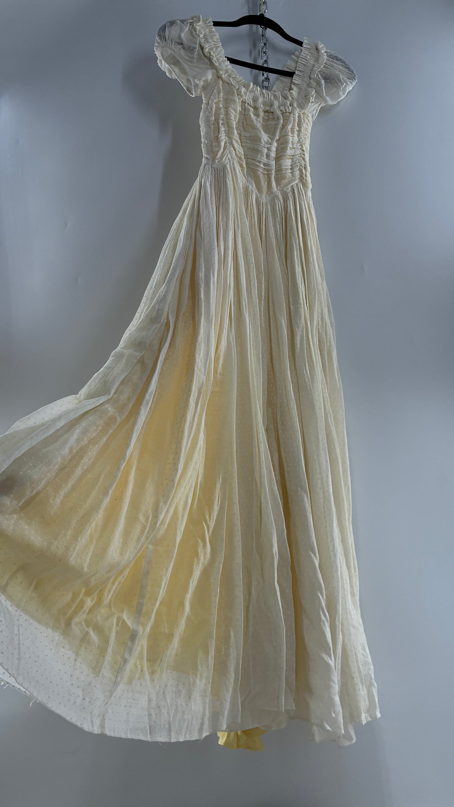 Vintage 1970s Off White Cotton Handmade Maxi Dress with Ruched Bodice, Puff Sleeves, and Polka Dot Texture (XS/S)