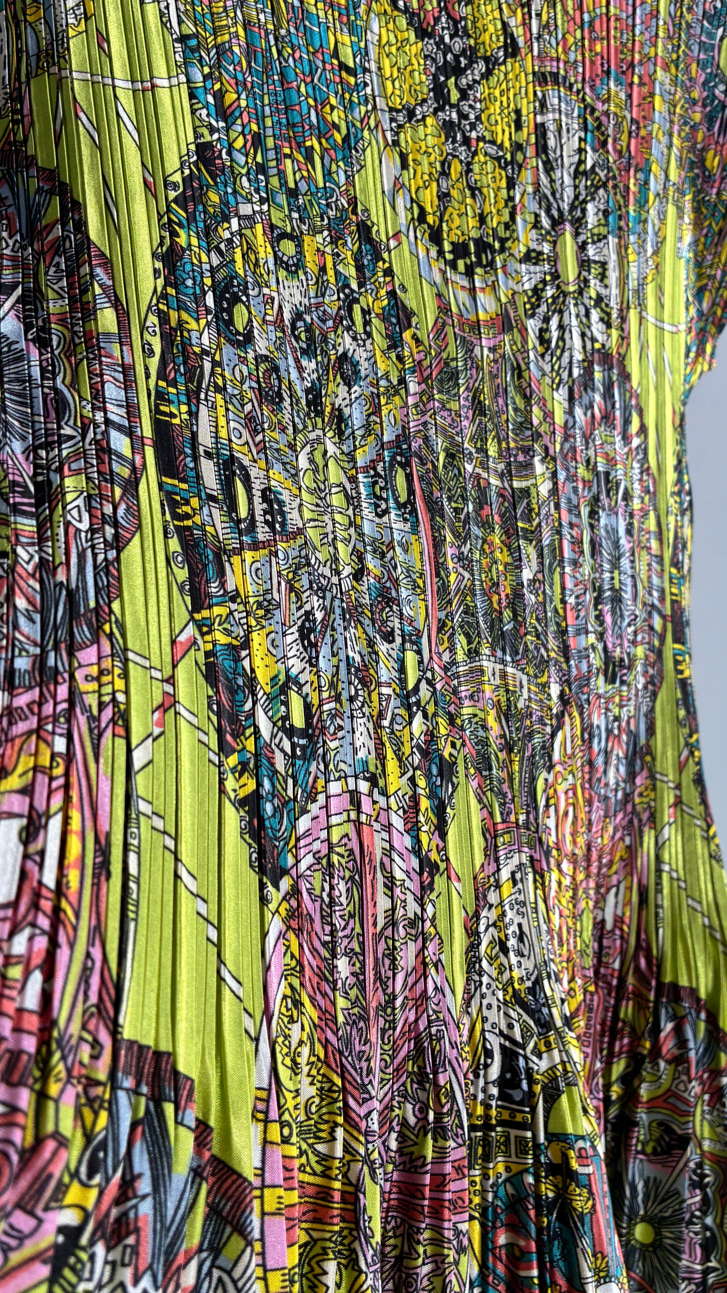 Vintage Fluted Crimped Lime Green Paisley Camisole (XL)