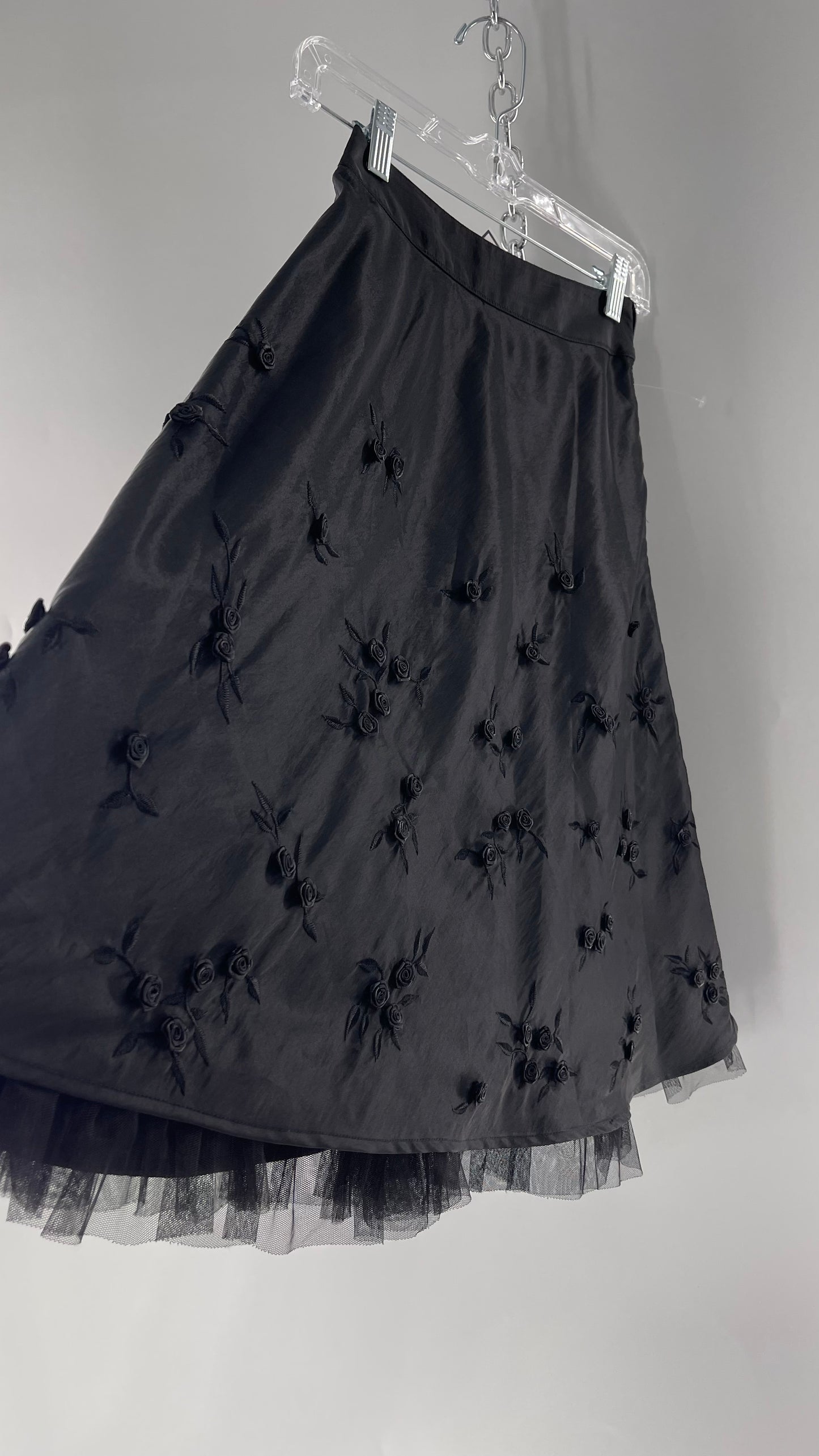 Vintage Josephine Chaus Petite Black Skirt with Rosettes and Mesh Underlay (6P)