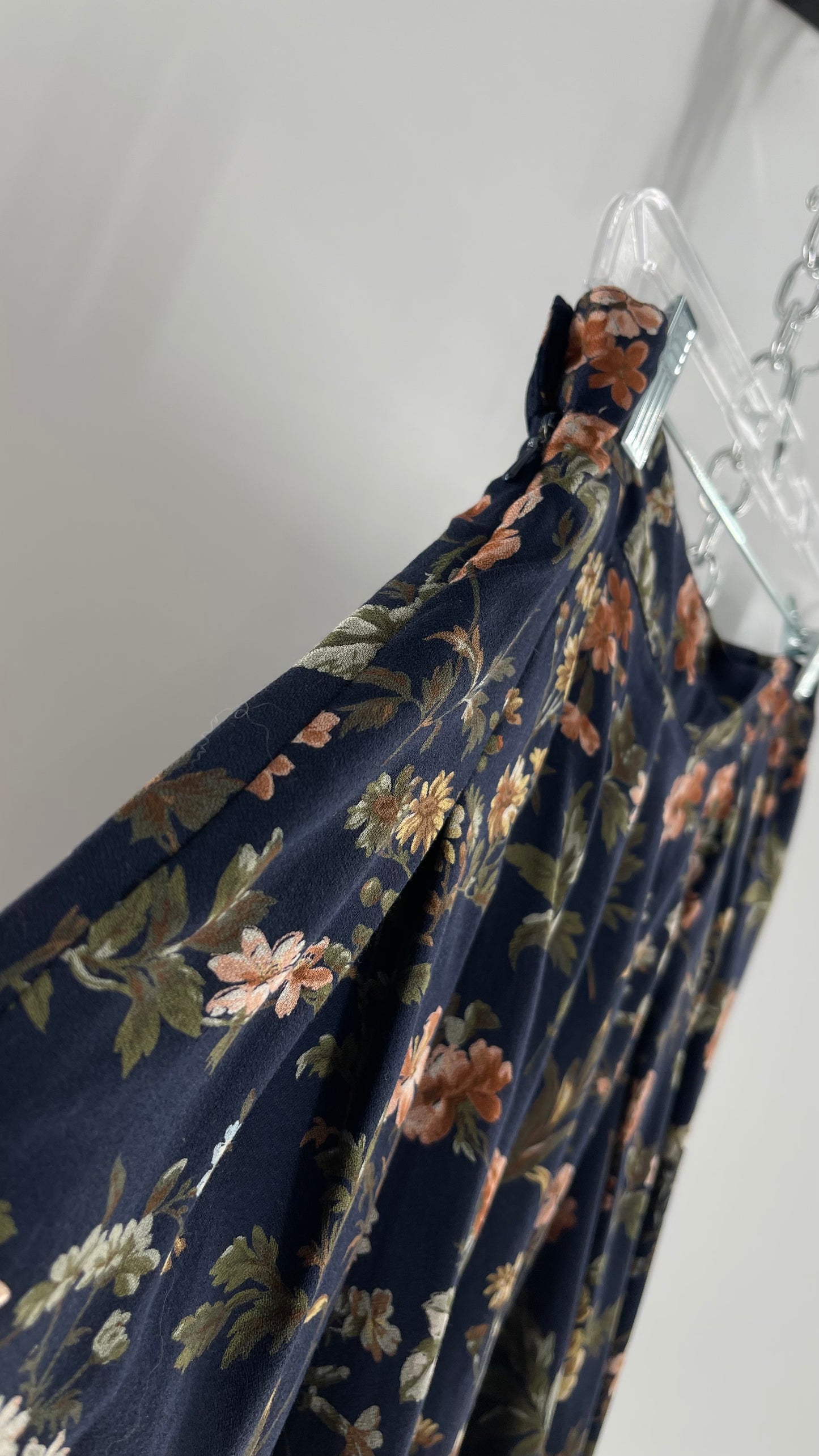 Urban Outfitters Upcycled Renewal Vintage Floral Distressed Pleated Mini Skirt (S)