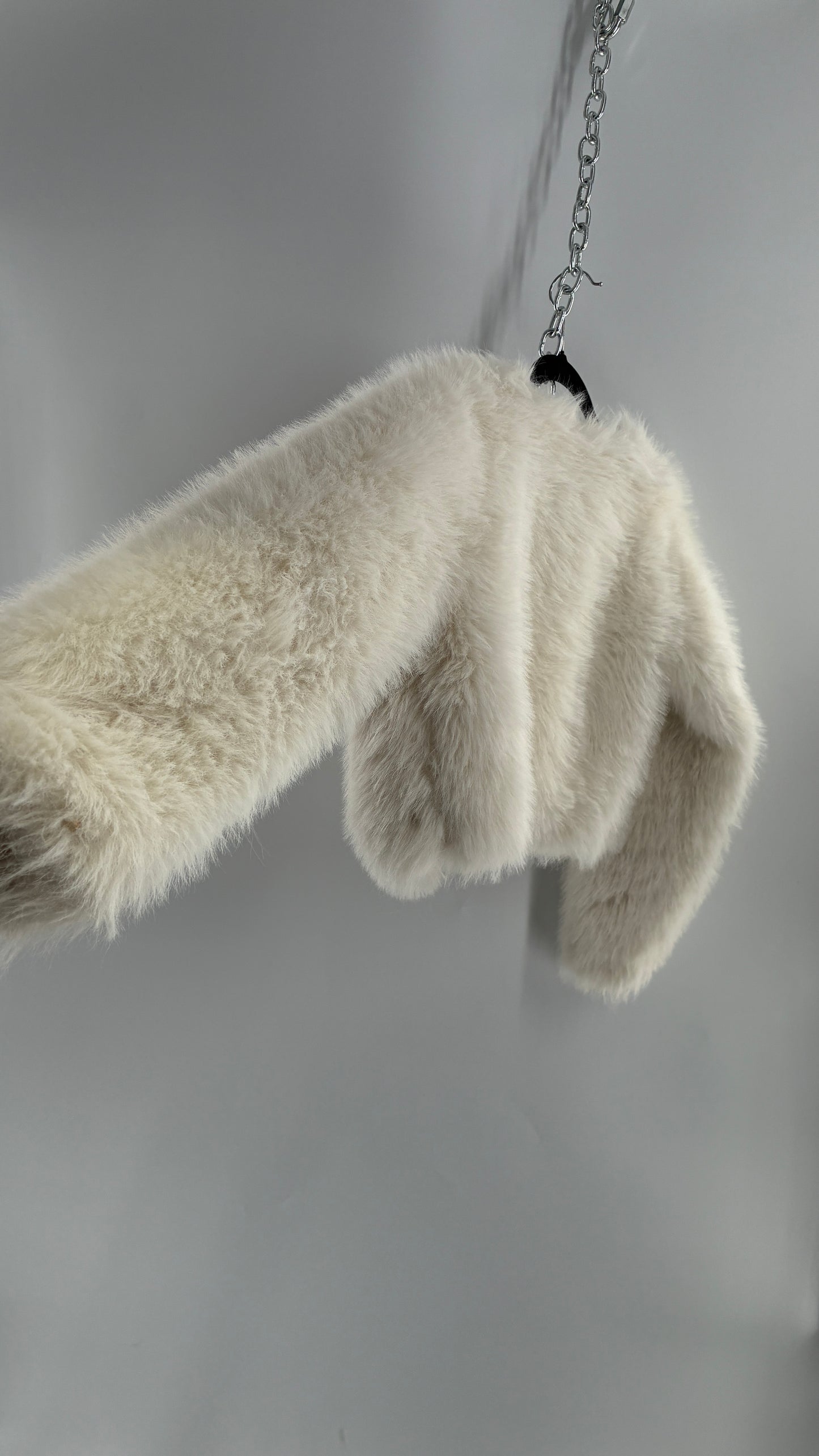 White Fluffy Cropped Jacket (Y14/XS/S)