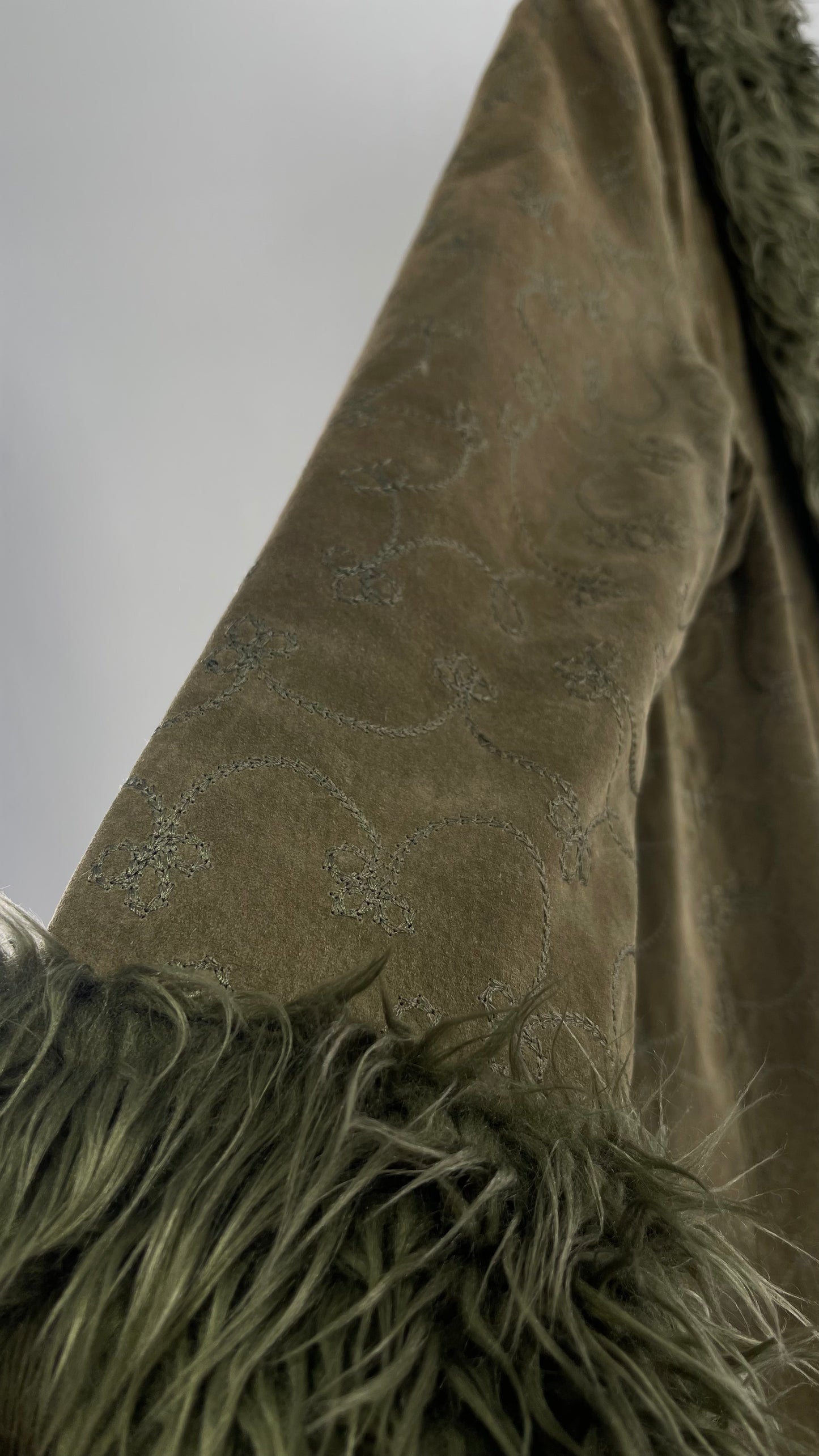 Vintage STATIC Embroidered Genuine Leather Coat with Fur Cuffs and Collar (C) (XL)