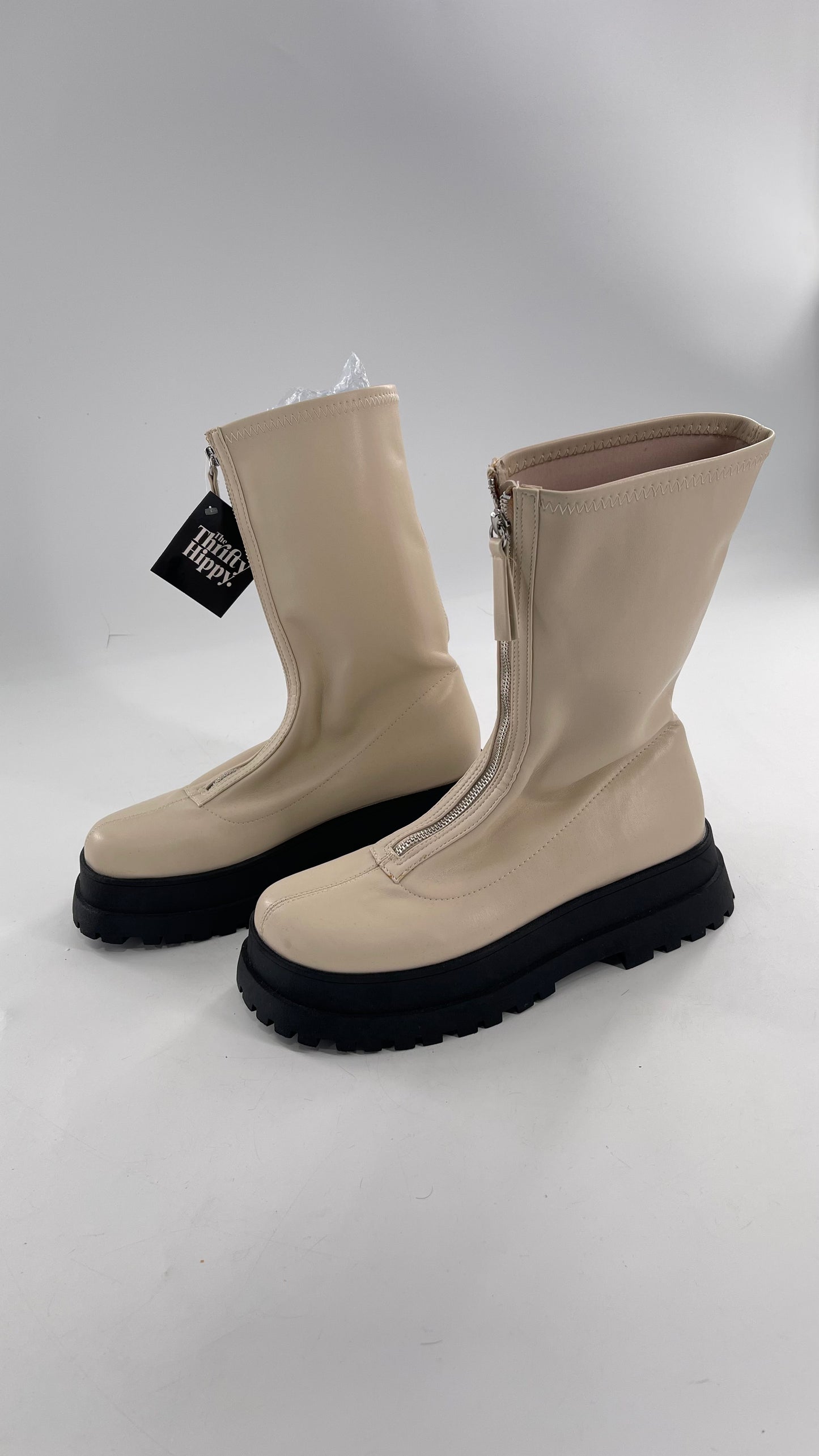 Urban Outfitters Cream Zip Front Boot with Contrast Platform (10)