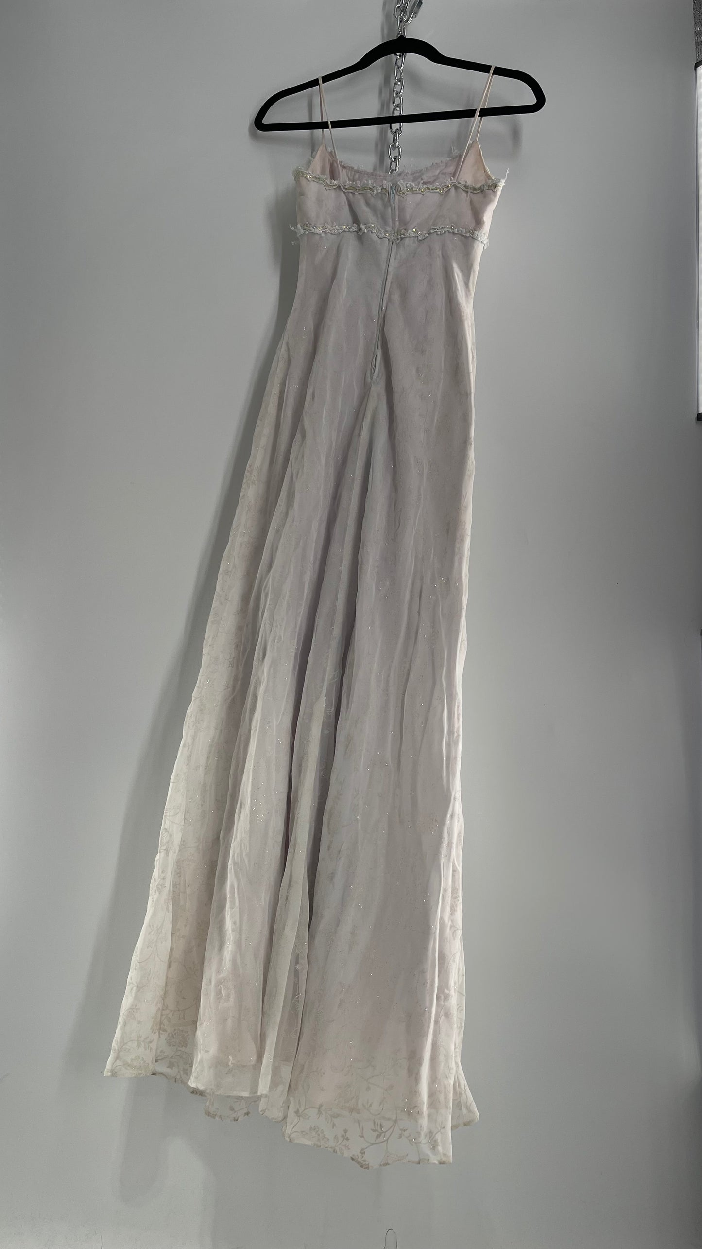 Vintage 1990s BLONDIE NITES by Jaslene Off White/Light Lilac Gown with Lace Trim (5)