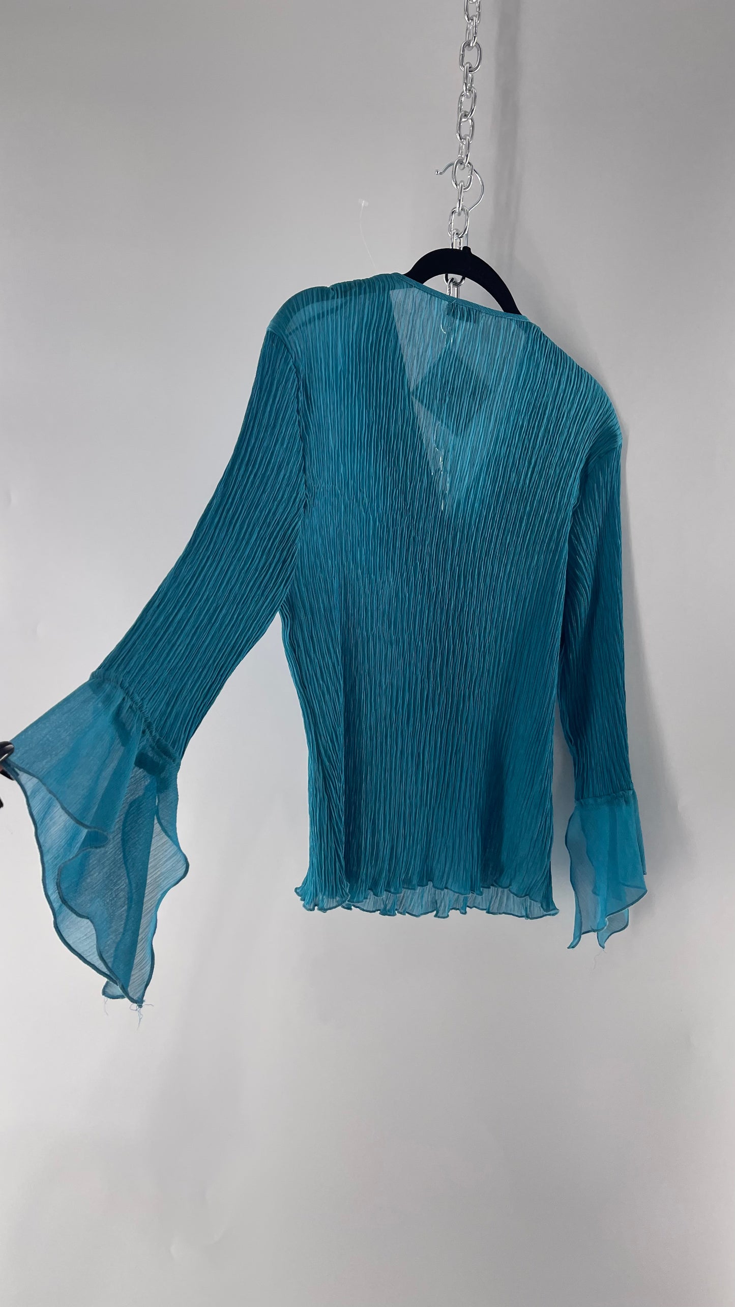 Vintage Jaipur Blue Crimped Blouse with Sheer Handkerchief Cuffs and Ruffled Neckline (Medium)