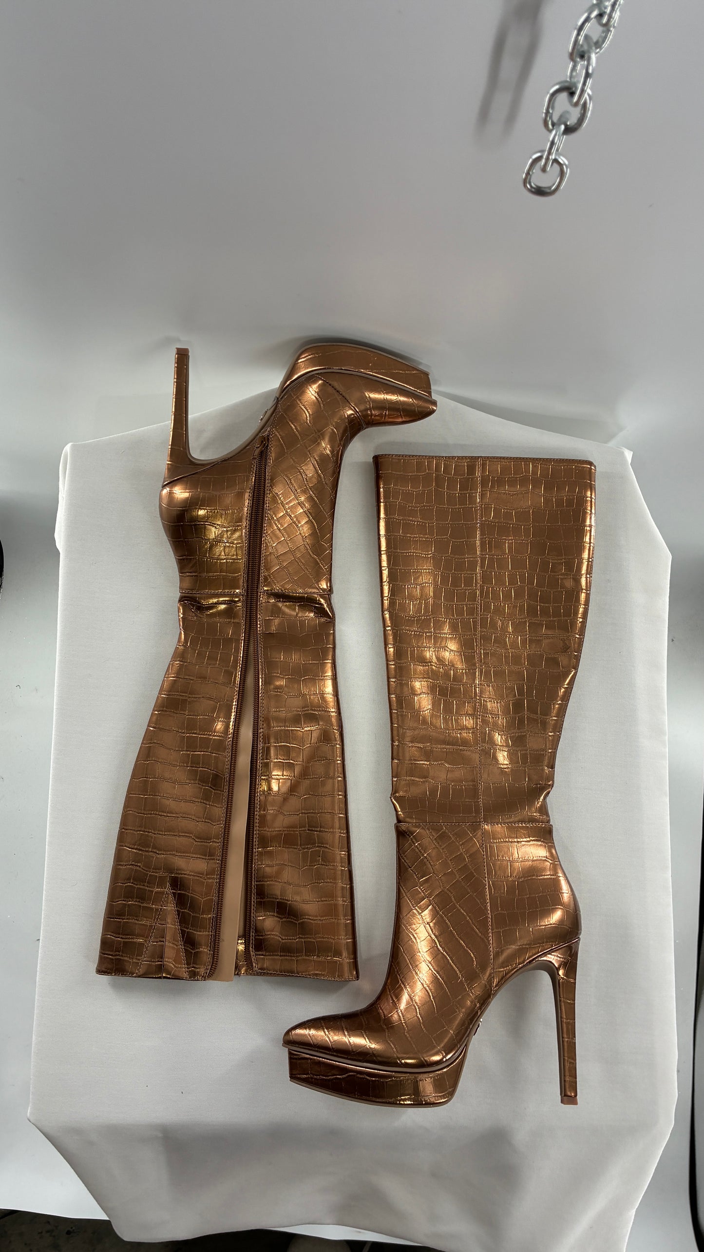 Vintage THALIA SODI Bronze Embossed Crocodile Texture Platform, Pointed Toe, Knee High Boots (6)