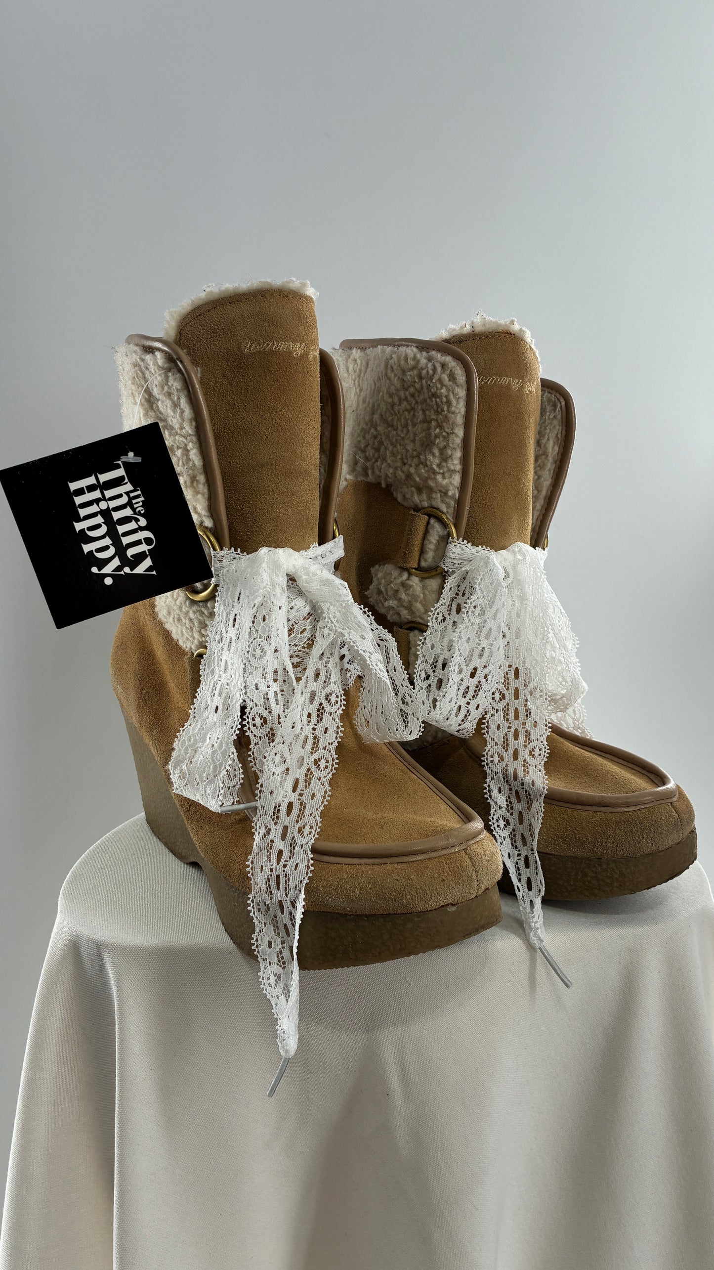 Vintage TOMMY GIRL Suede Leather Wedge Heels with Sherpa Details and Lace Trim Laces (8)