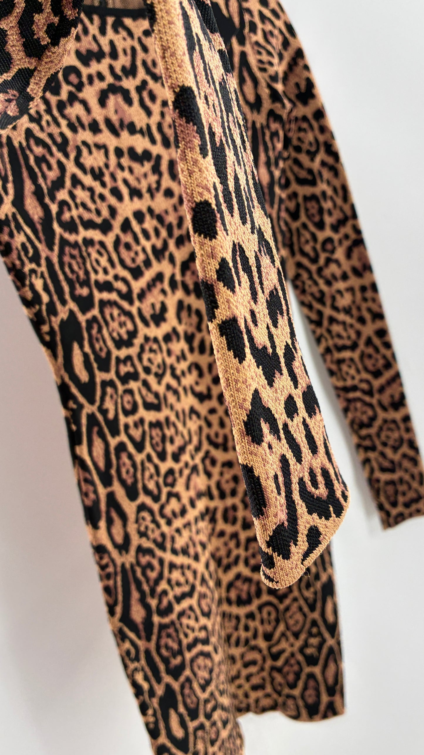 Vintage BCBG MAXAZRIA Sheena Ultra Thick Knit, Compression Leopard/Cheetah Printed Mini Dress (XS)