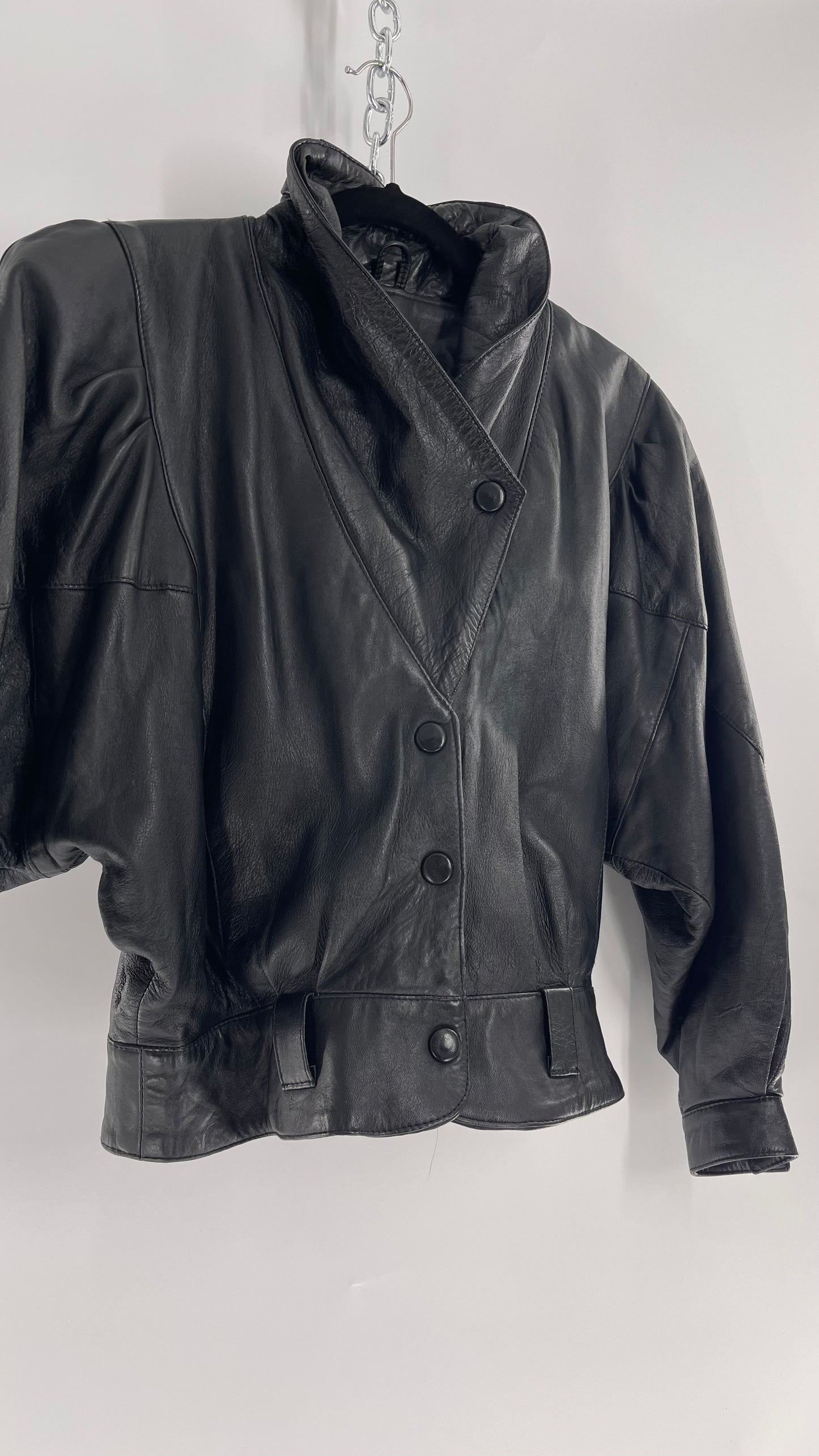 Vintage Black Leather Cropped Motorcycle Jacket (Medium)