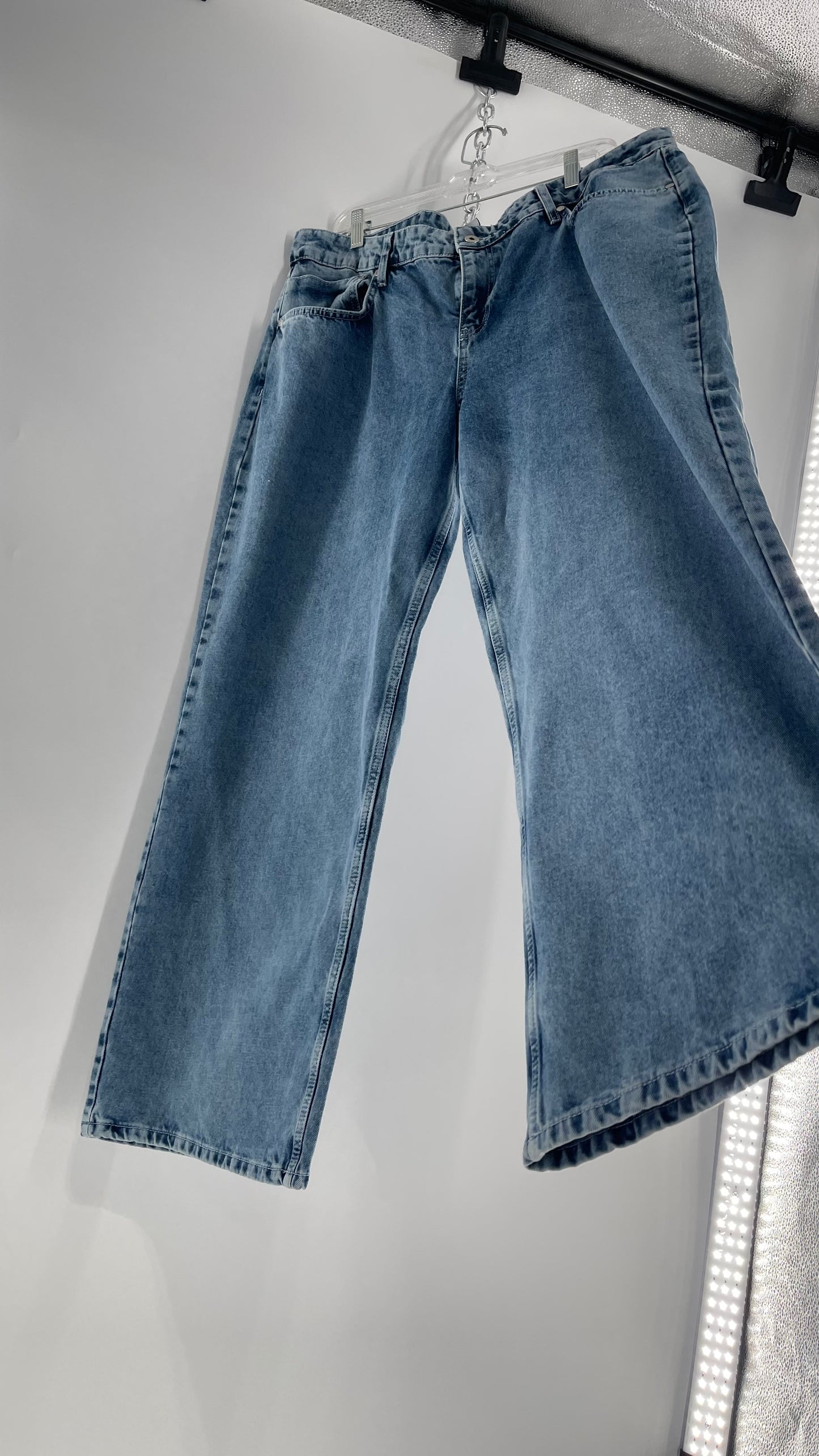 Ragged Priest Light Wash Straight Leg Jeans (36)