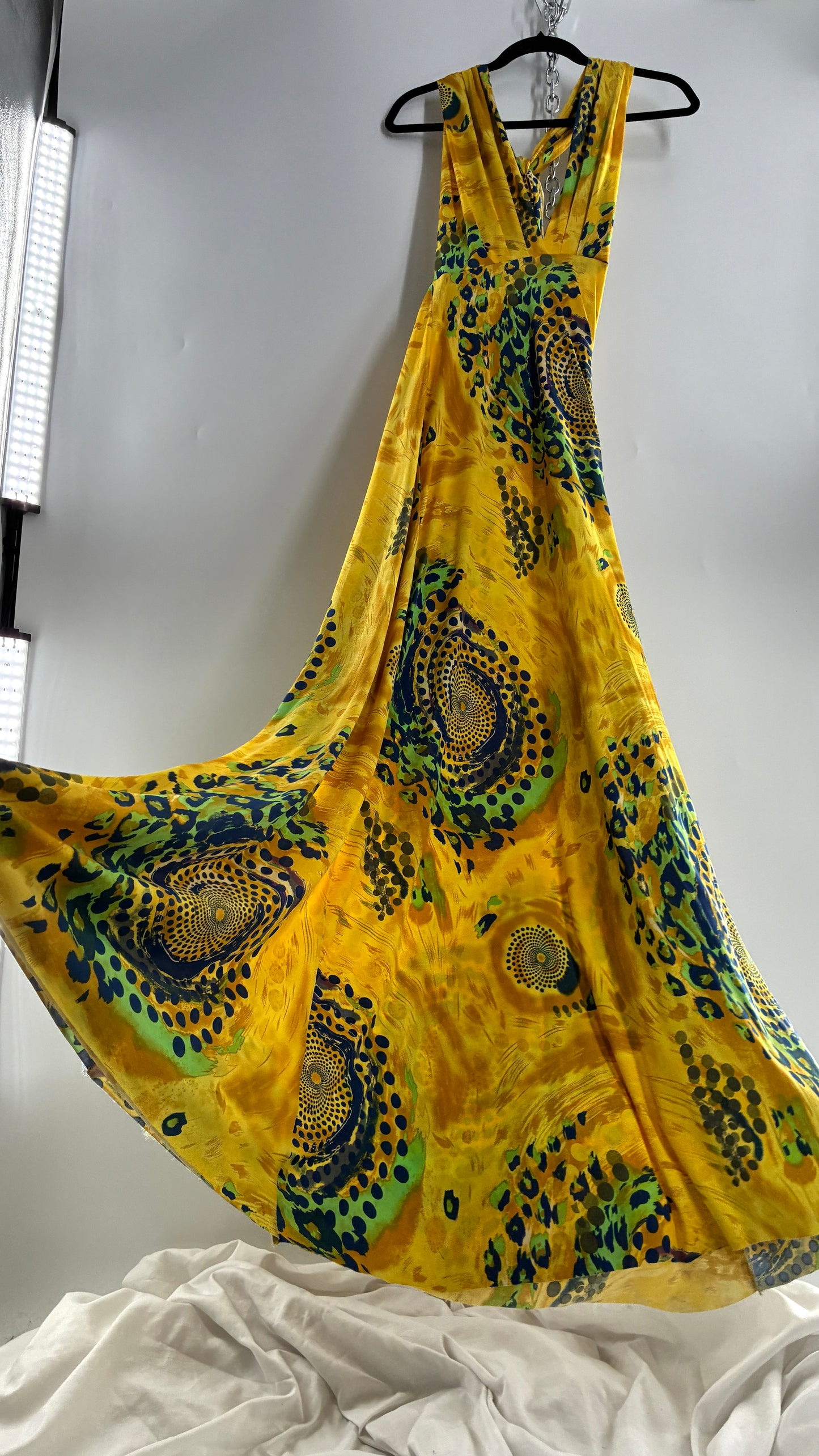 Vintage NARCISA LANG Lycra Full Length, Backless Yellow Dress with Graphic Pattern (XS/S)
