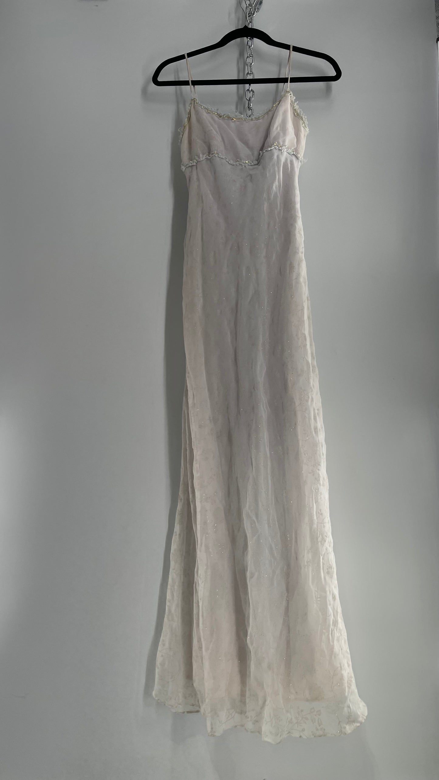 Vintage 1990s BLONDIE NITES by Jaslene Off White/Light Lilac Gown with Lace Trim (5)