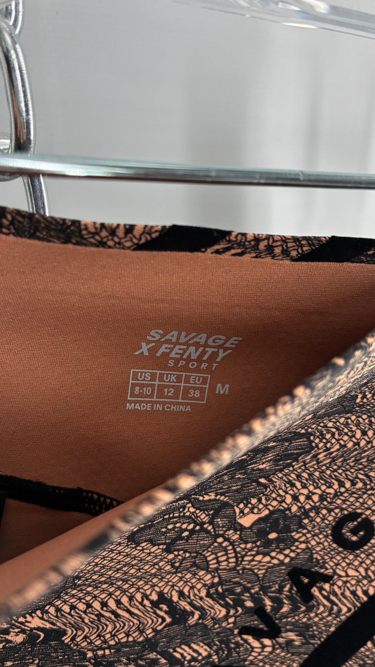 SAVAGE X FENTY Lace Patterned Legging with Sculpting Velvet Design (8-10)